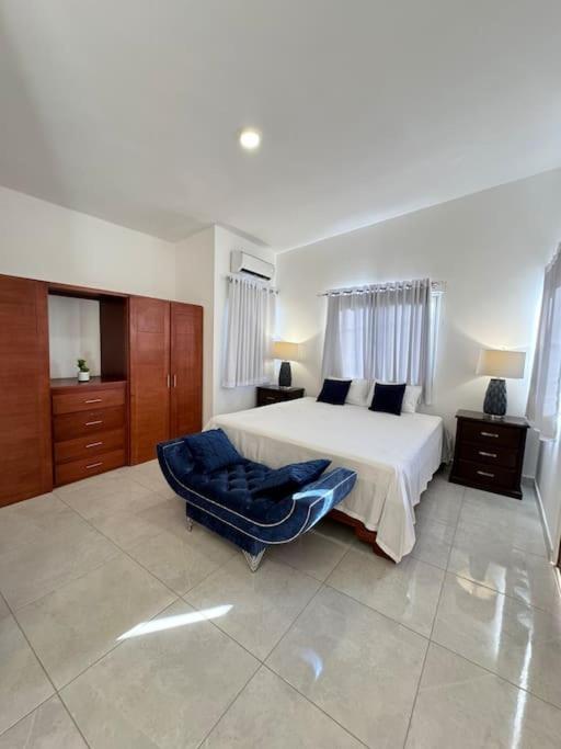 Oceanview Oasis Hermosa villa con vistas al mar
