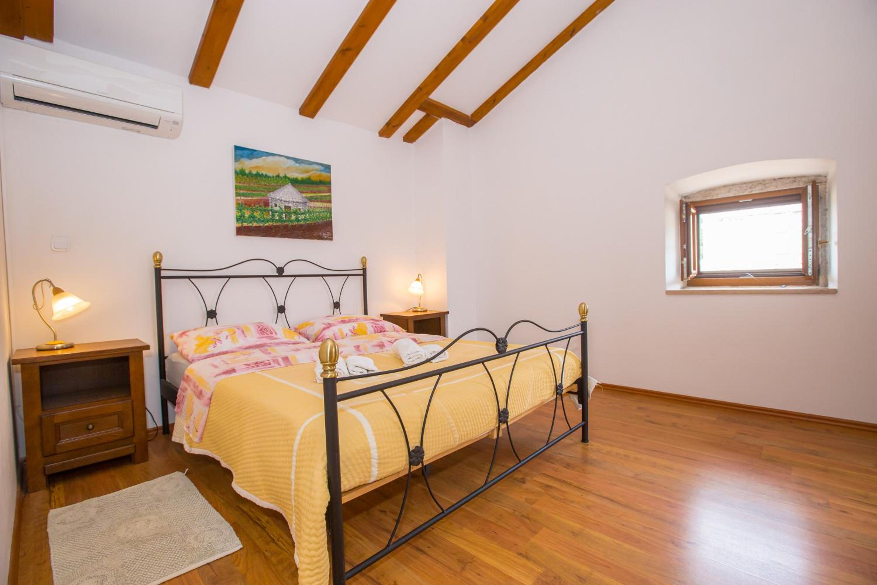 Casa Nadija view 3