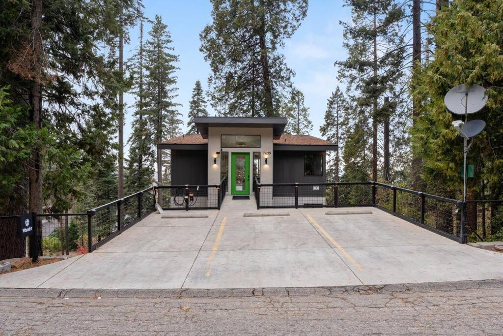 Wander Yosemite Park