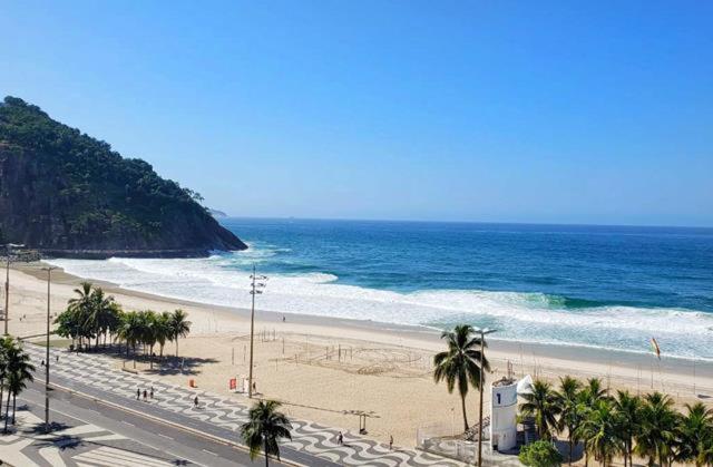 Quarto e sala Leme - 1 QUADRA DA PRAIA