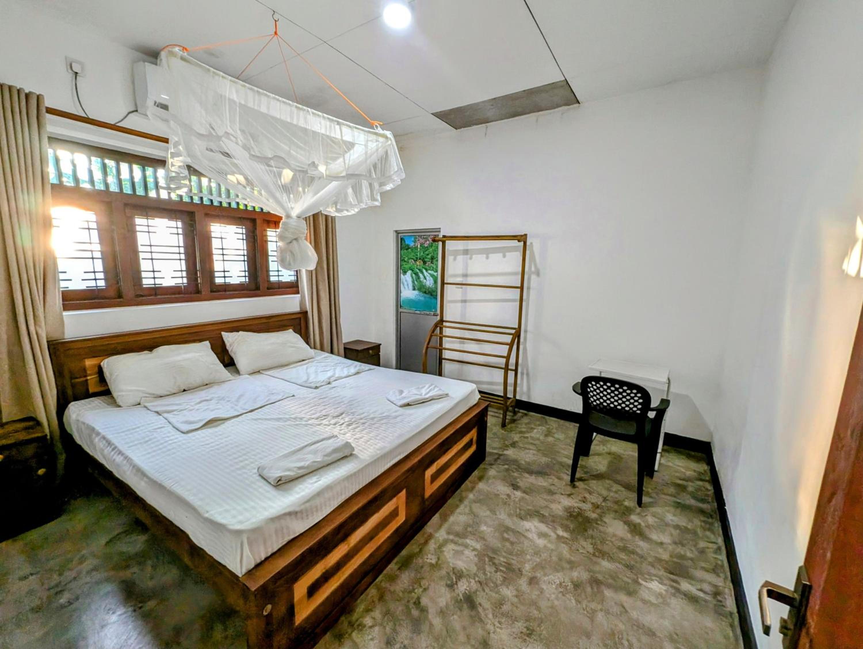 Costels Weligama