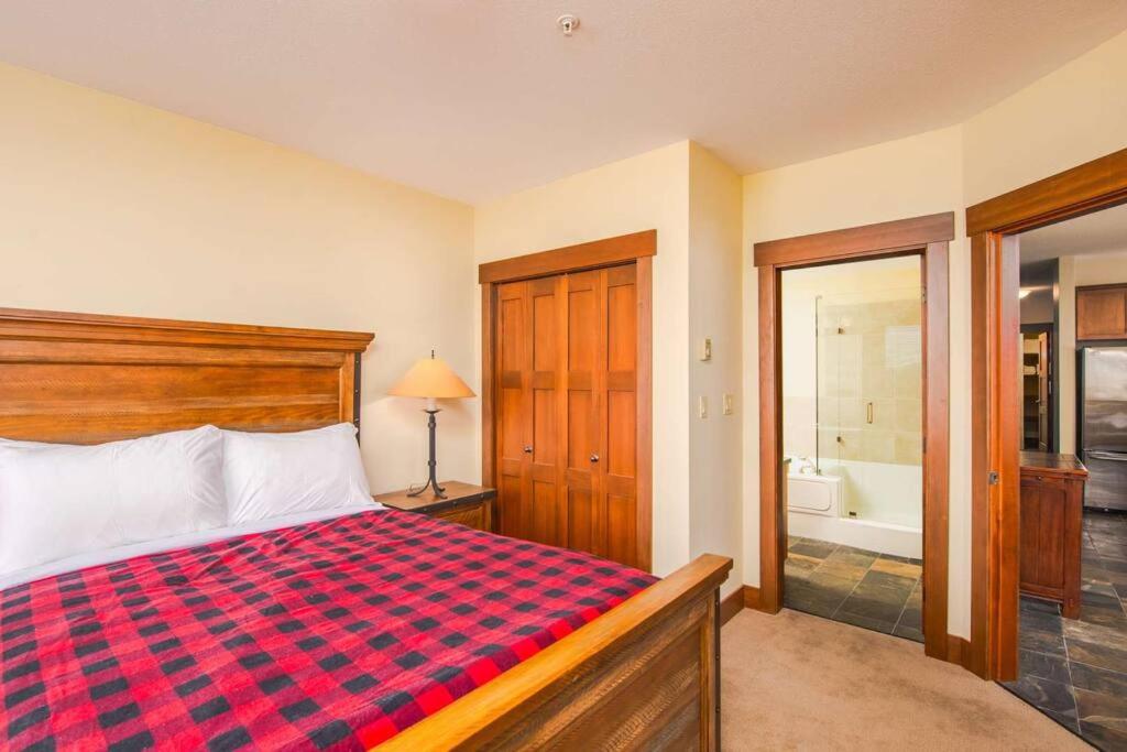 Stonegate Resort Unit A206