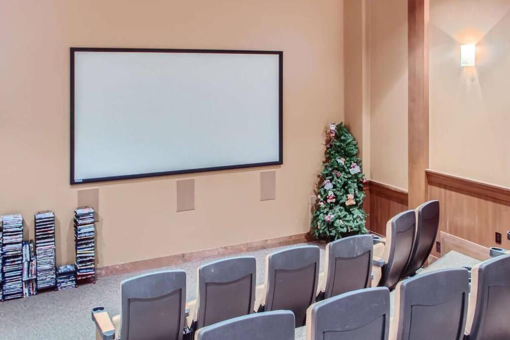Stonegate Resort Unit A206