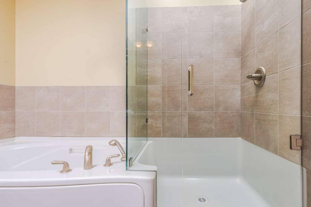 Stonegate Resort Unit A206