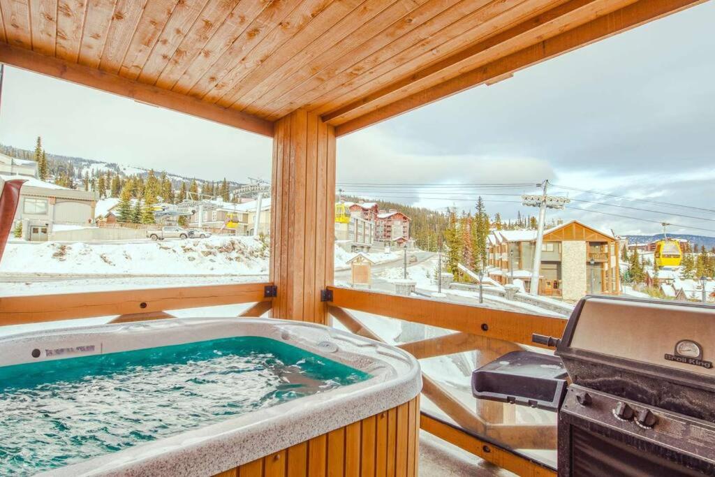 Stonegate Resort Unit A206
