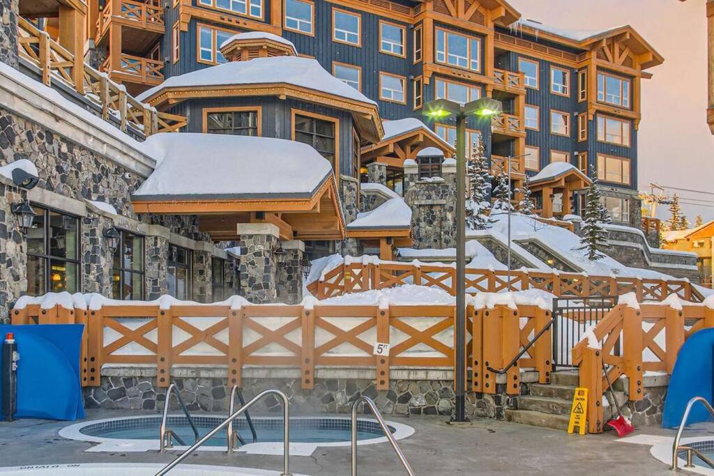 Stonegate Resort Unit A206