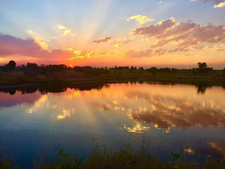 Spectacular And New Cliff Lake Lodge Six Lakes Resort