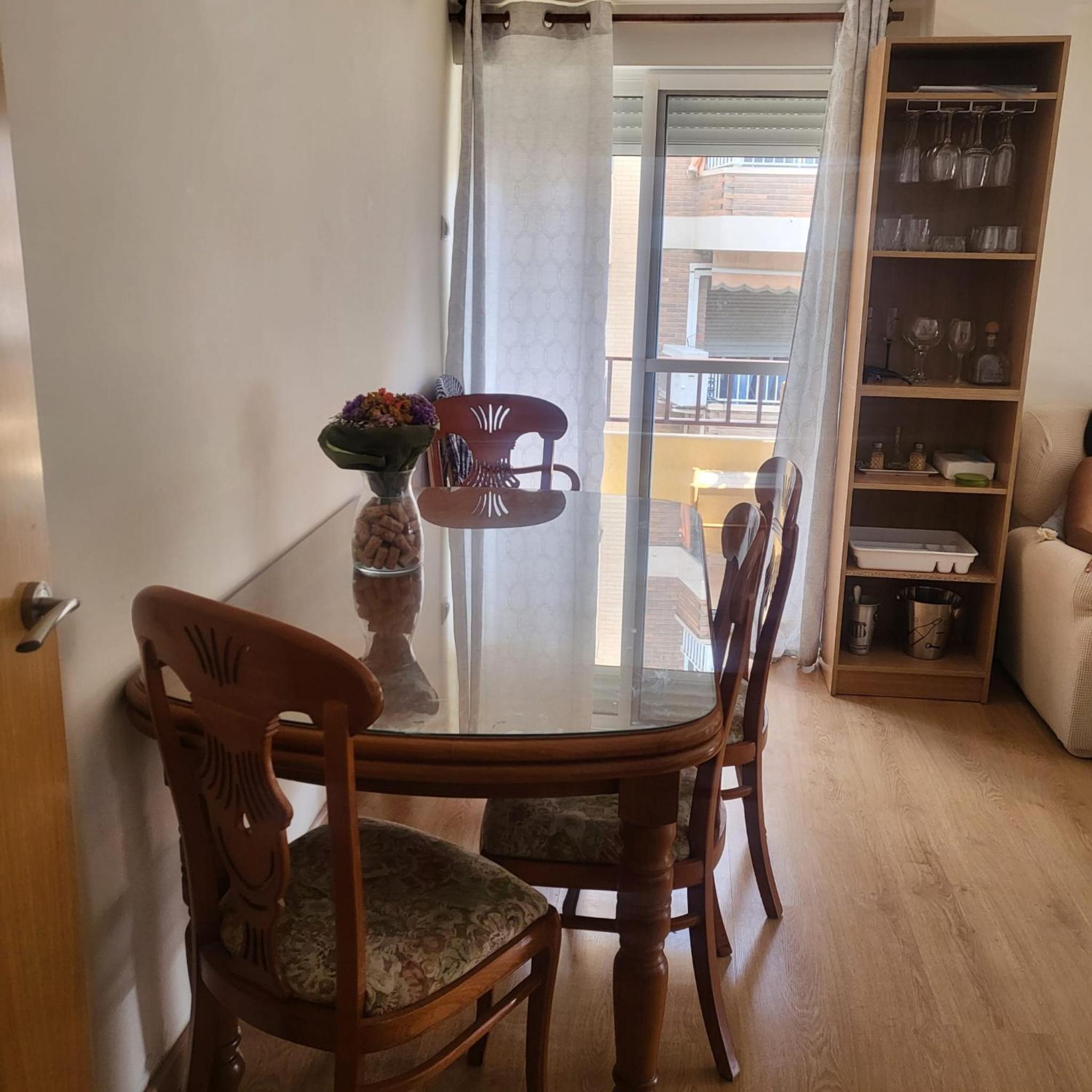Habitación en centro de Alicante