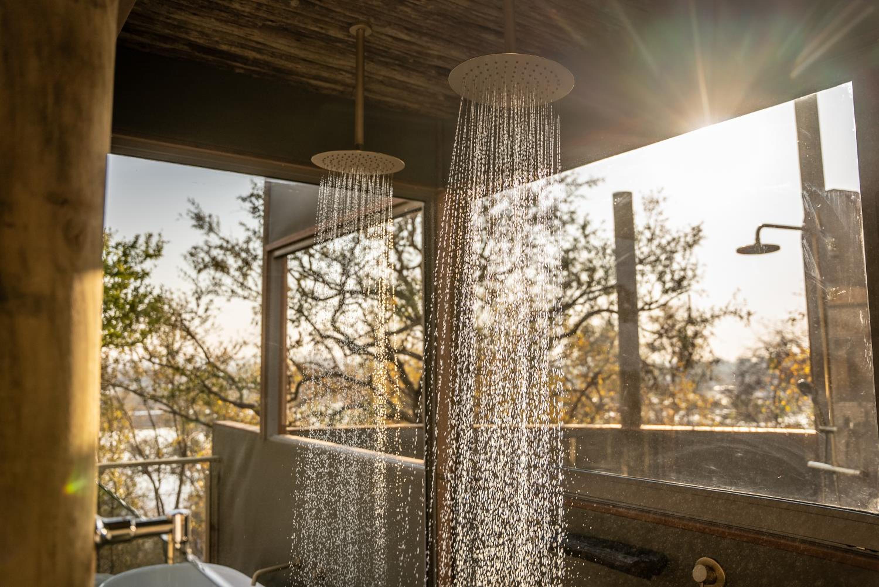 Victoria Falls River Lodge