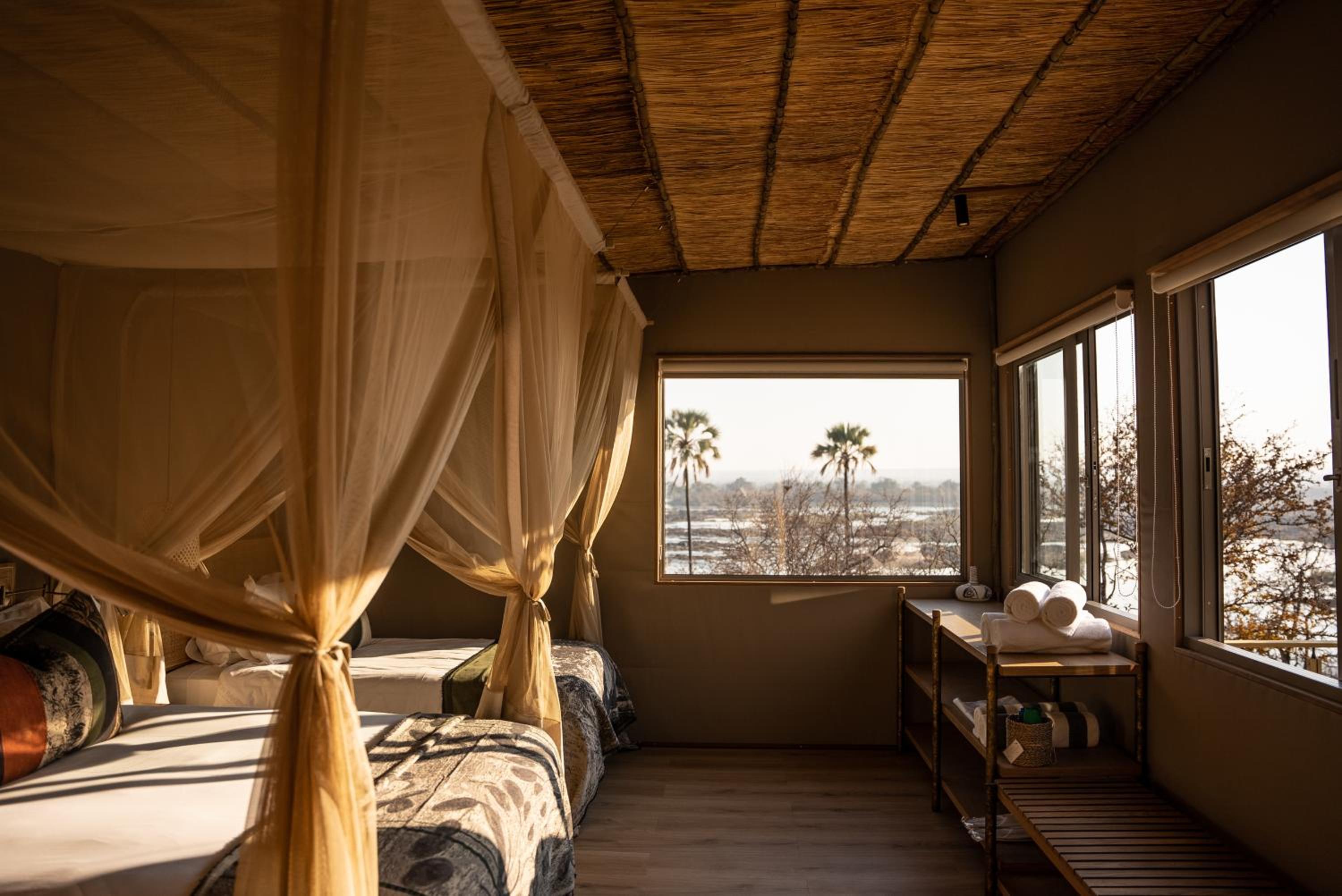 Victoria Falls River Lodge