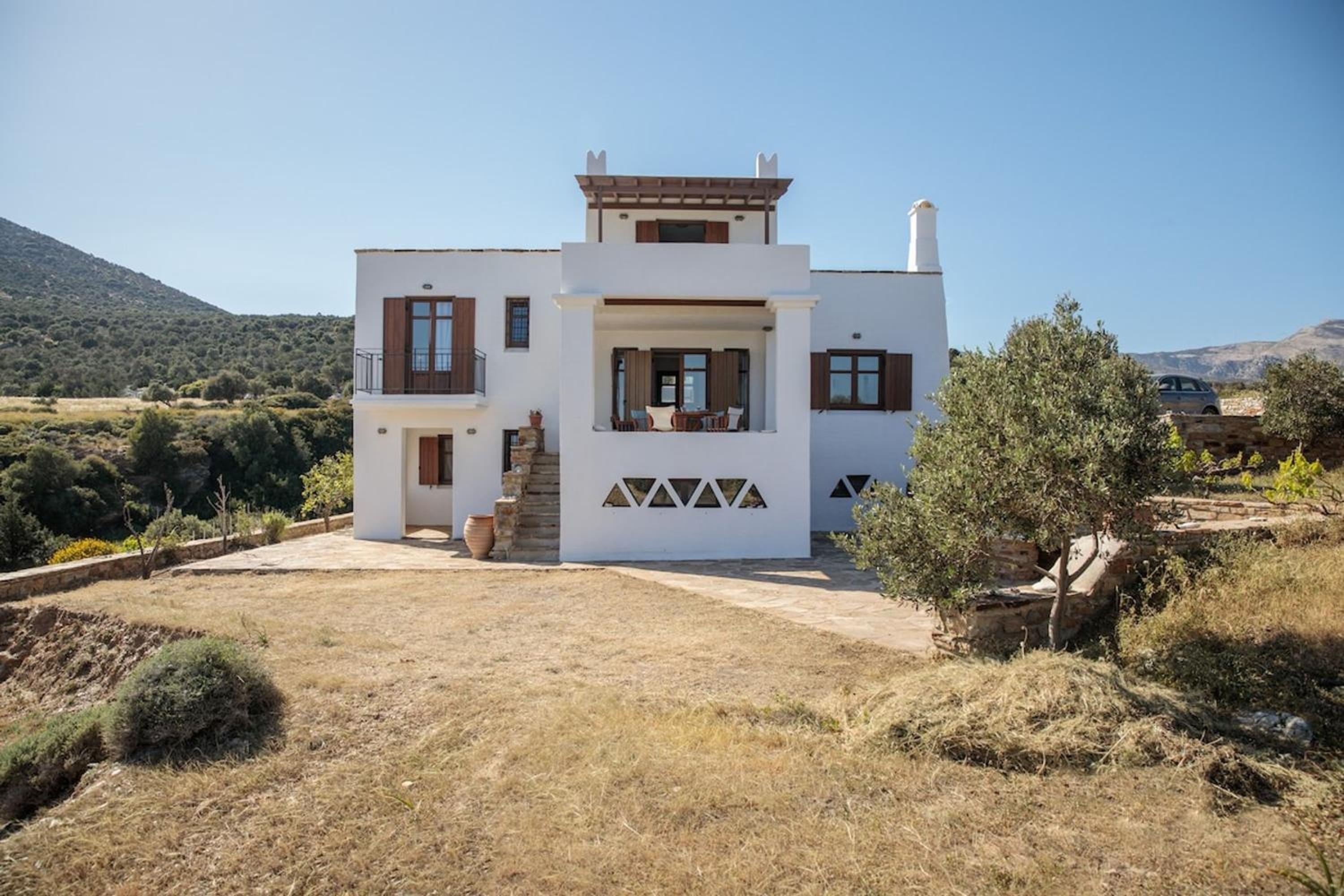 Apiliotis sunrise beach villa