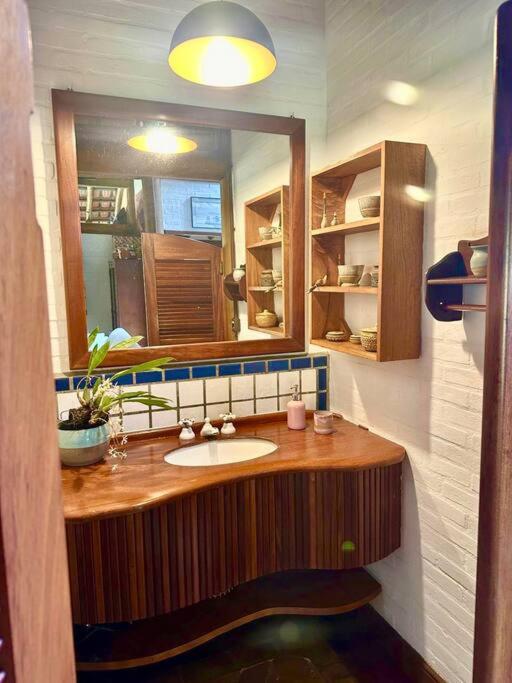 Belíssima Casa Itaguá Verdadeiro refúgio na Praia