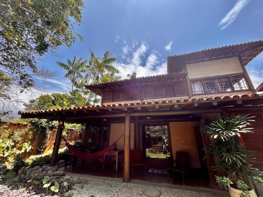 Belíssima Casa Itaguá Verdadeiro refúgio na Praia