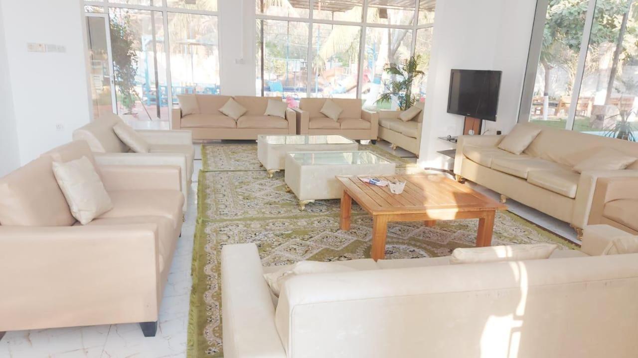 Al Dhalal Farm Villa view 2