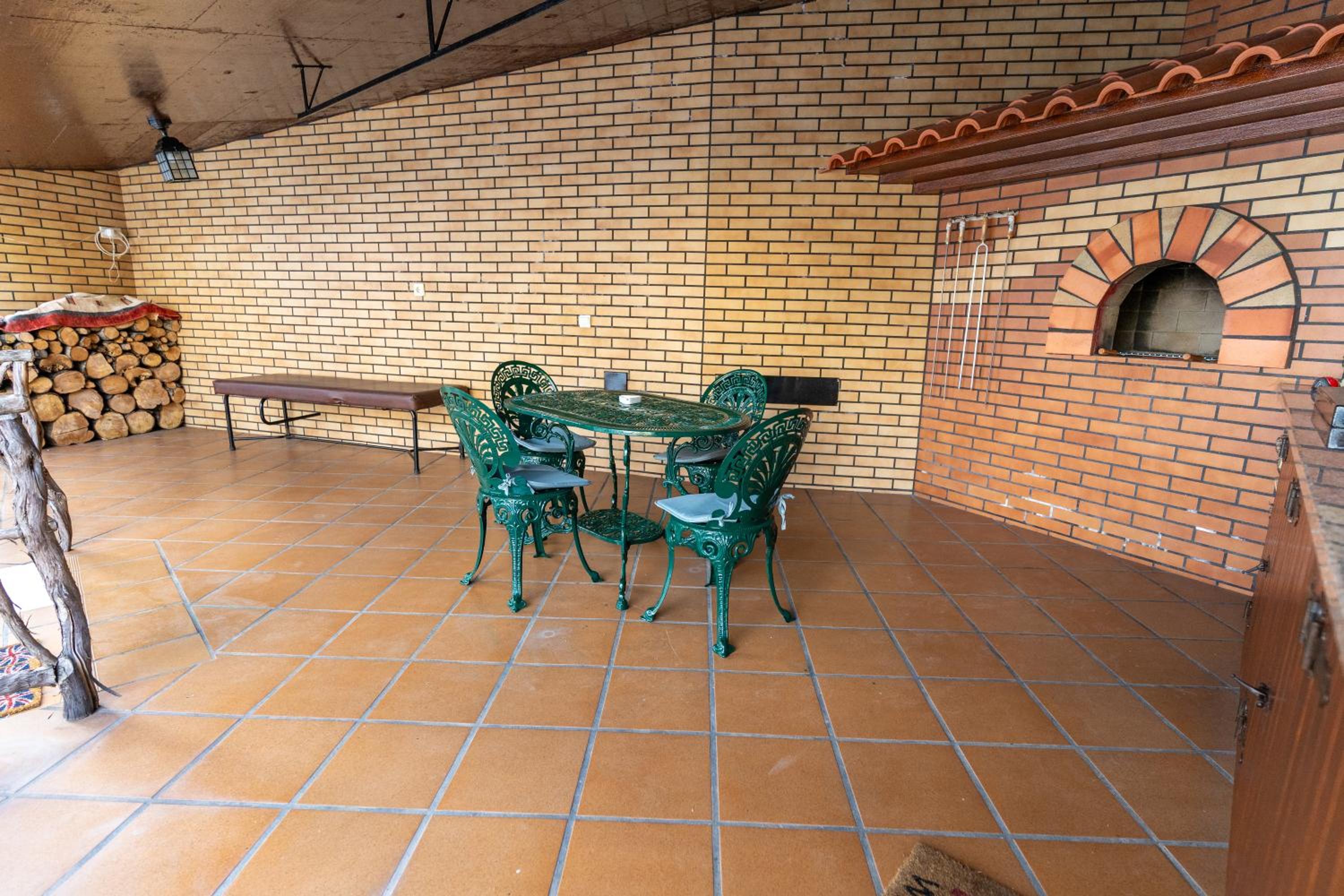 Photo 46