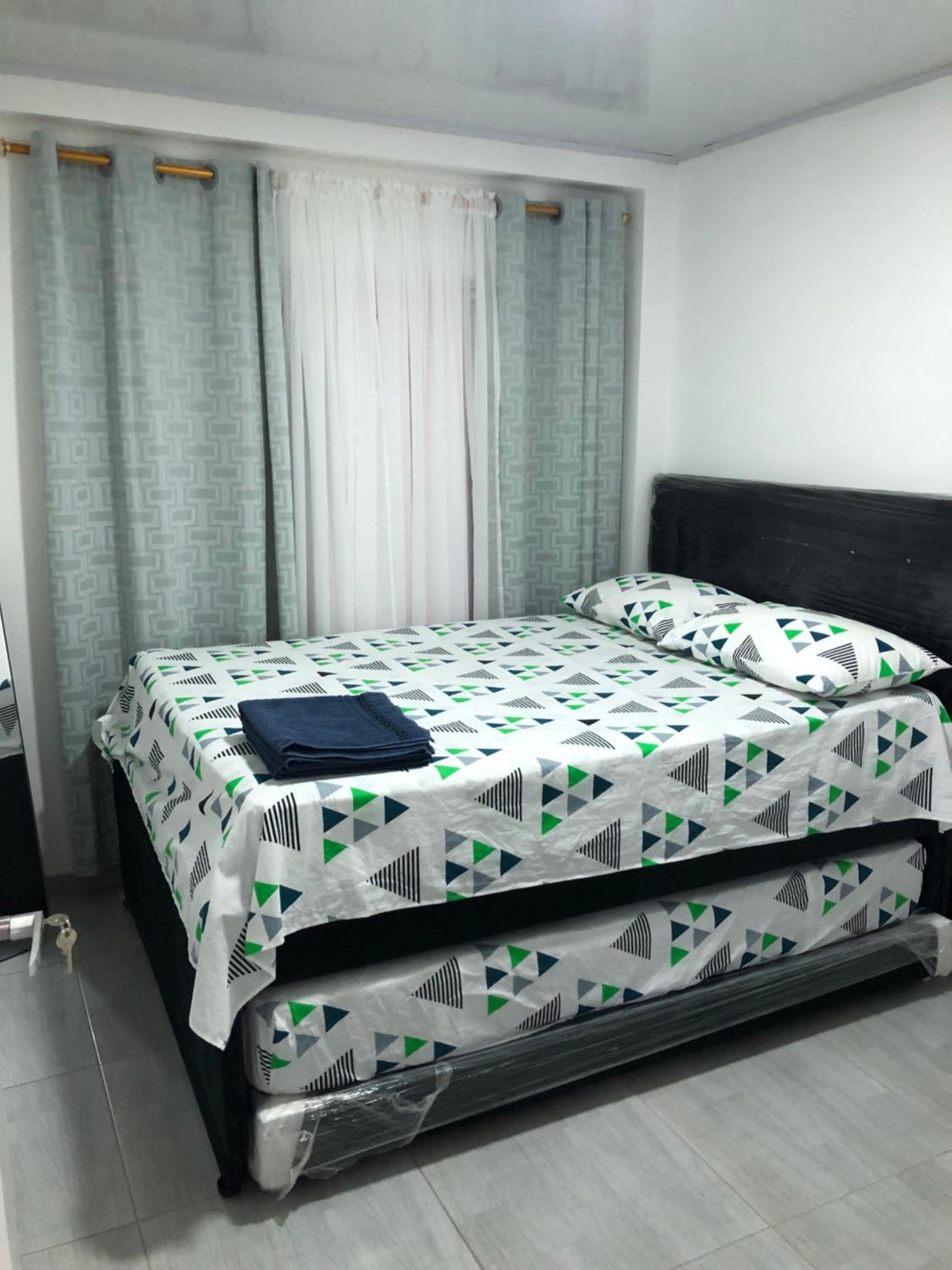 Acogedor y Amplio Apartamento 101 El Jardin