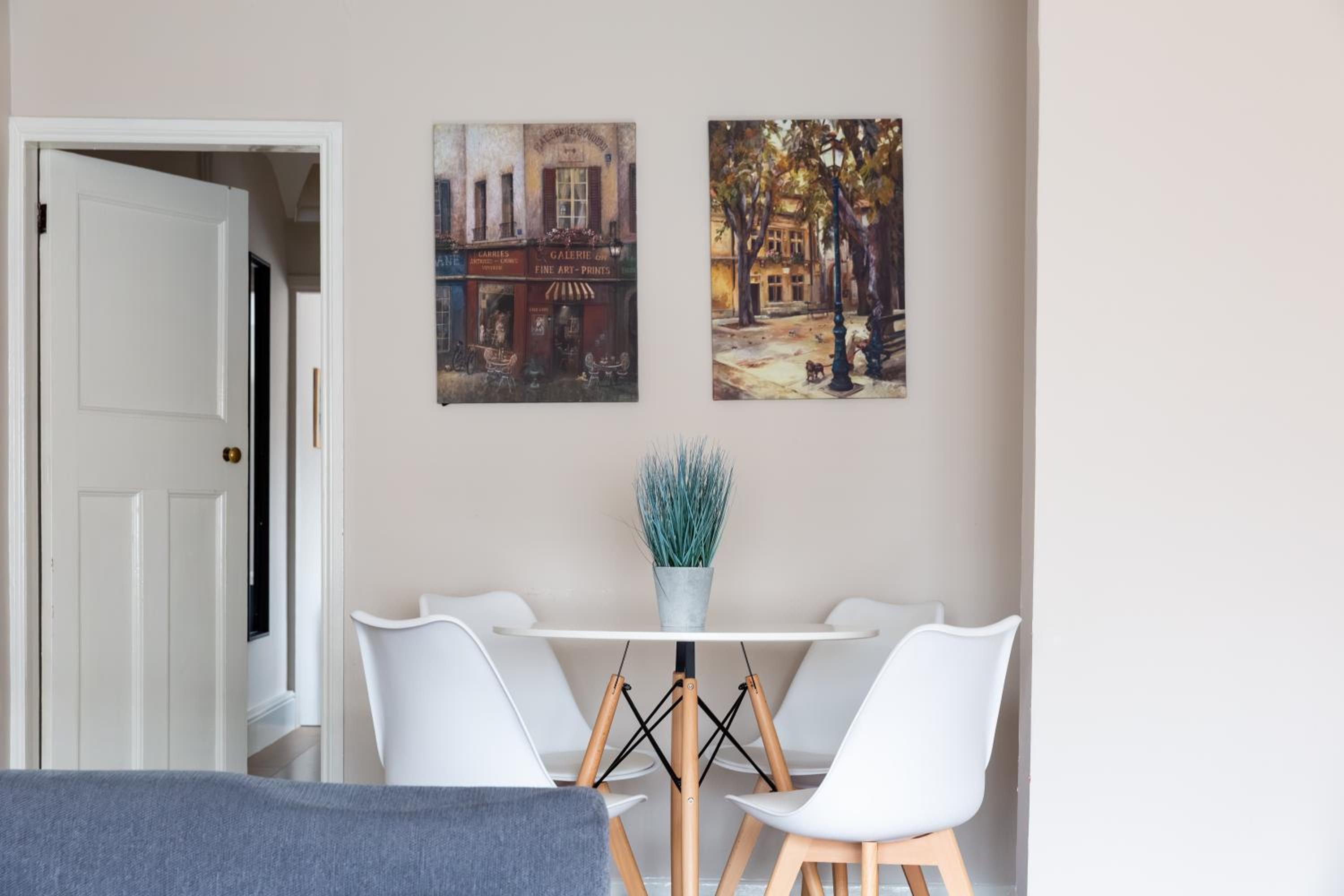 The Ivanhoe Apartment