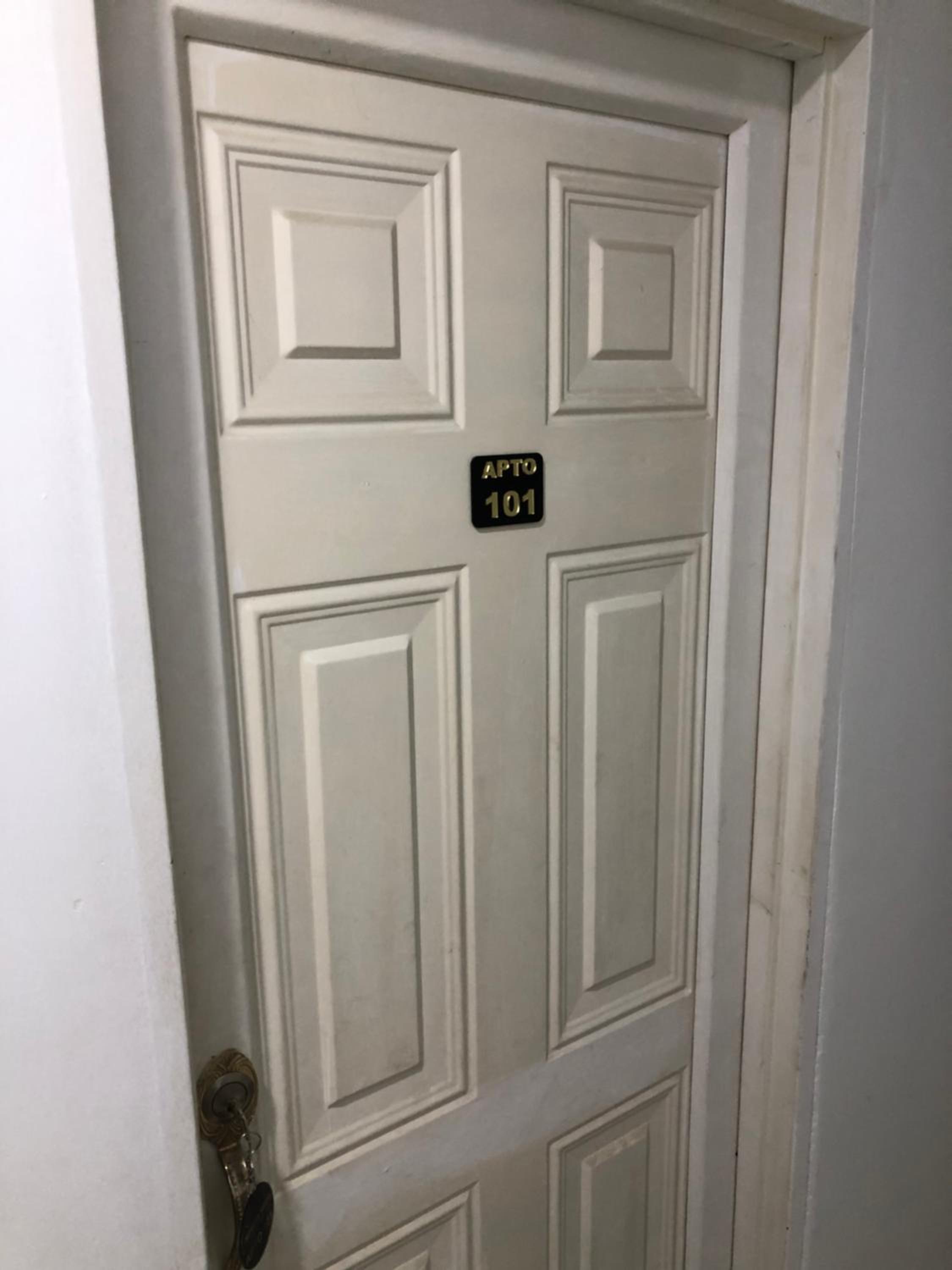 Acogedor y Amplio Apartamento 101 El Jardin