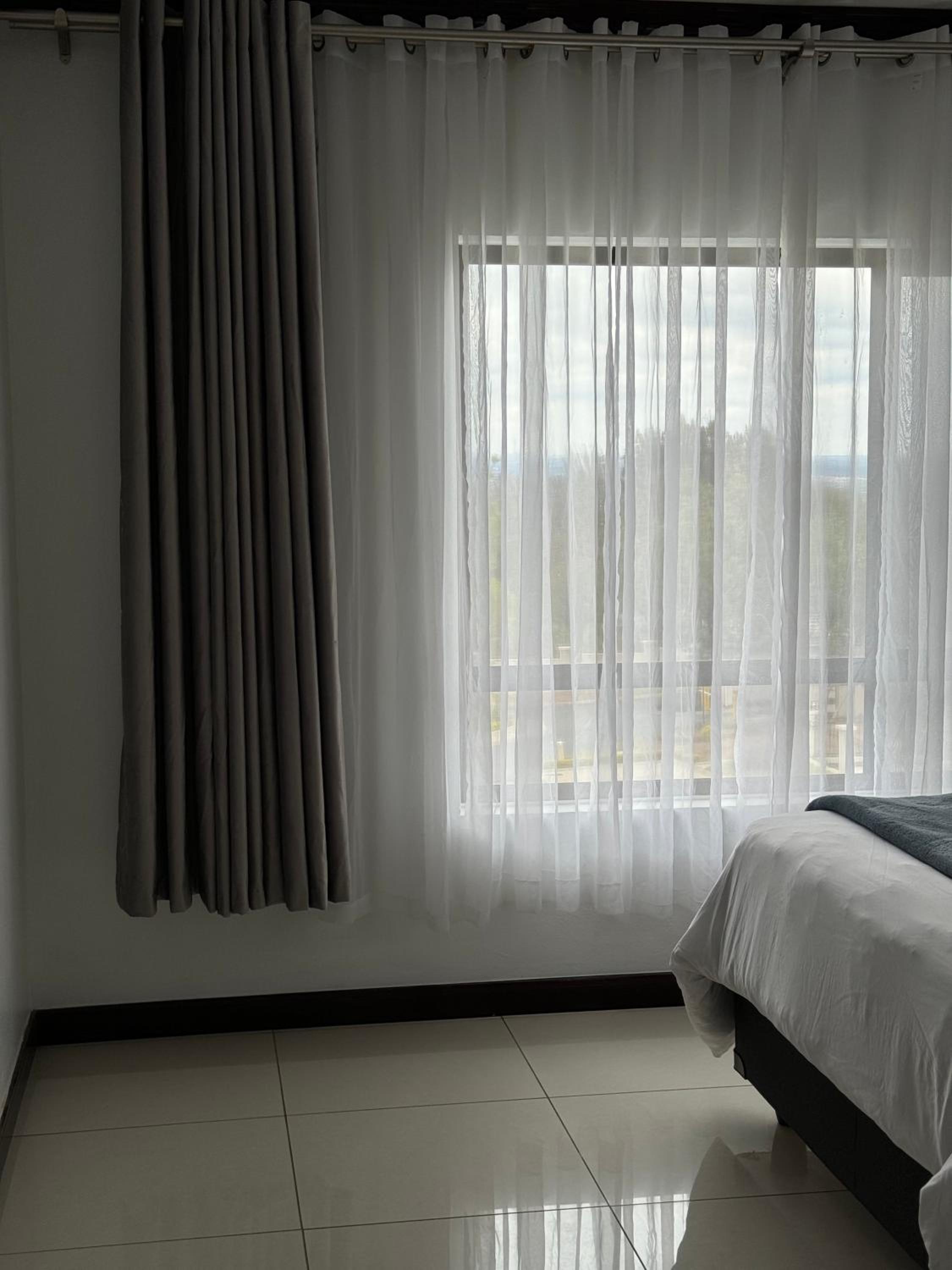 Luxury apartments in Midrand, kyalami view 2