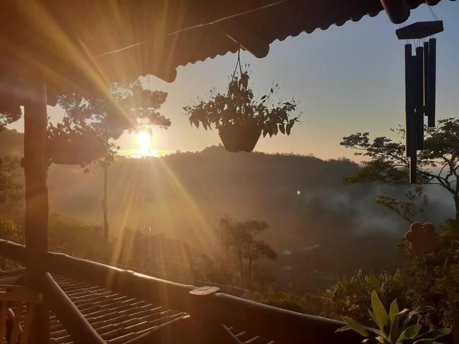Casa Linda Vista Penedo Rj