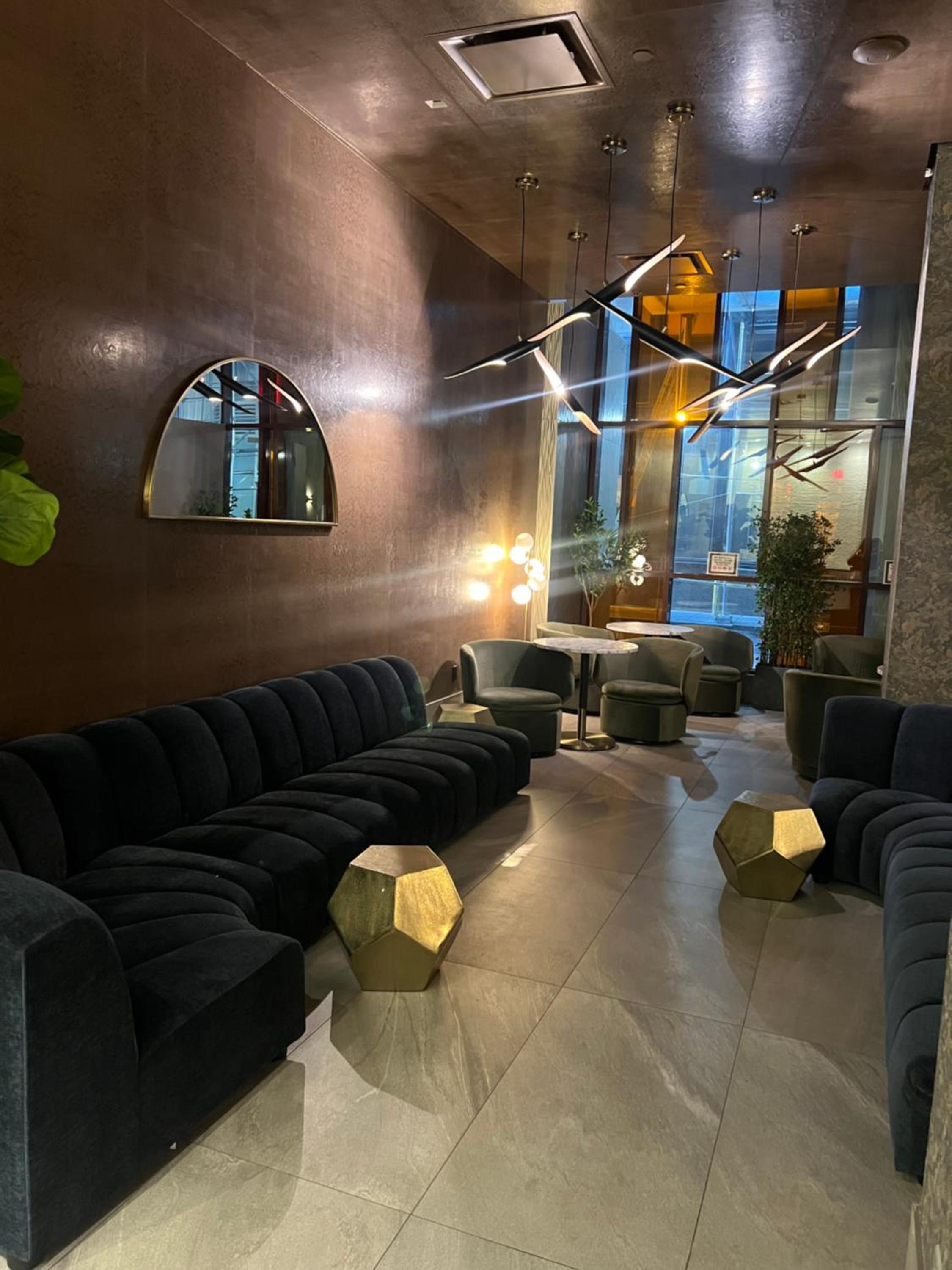 One Dutch Hotel