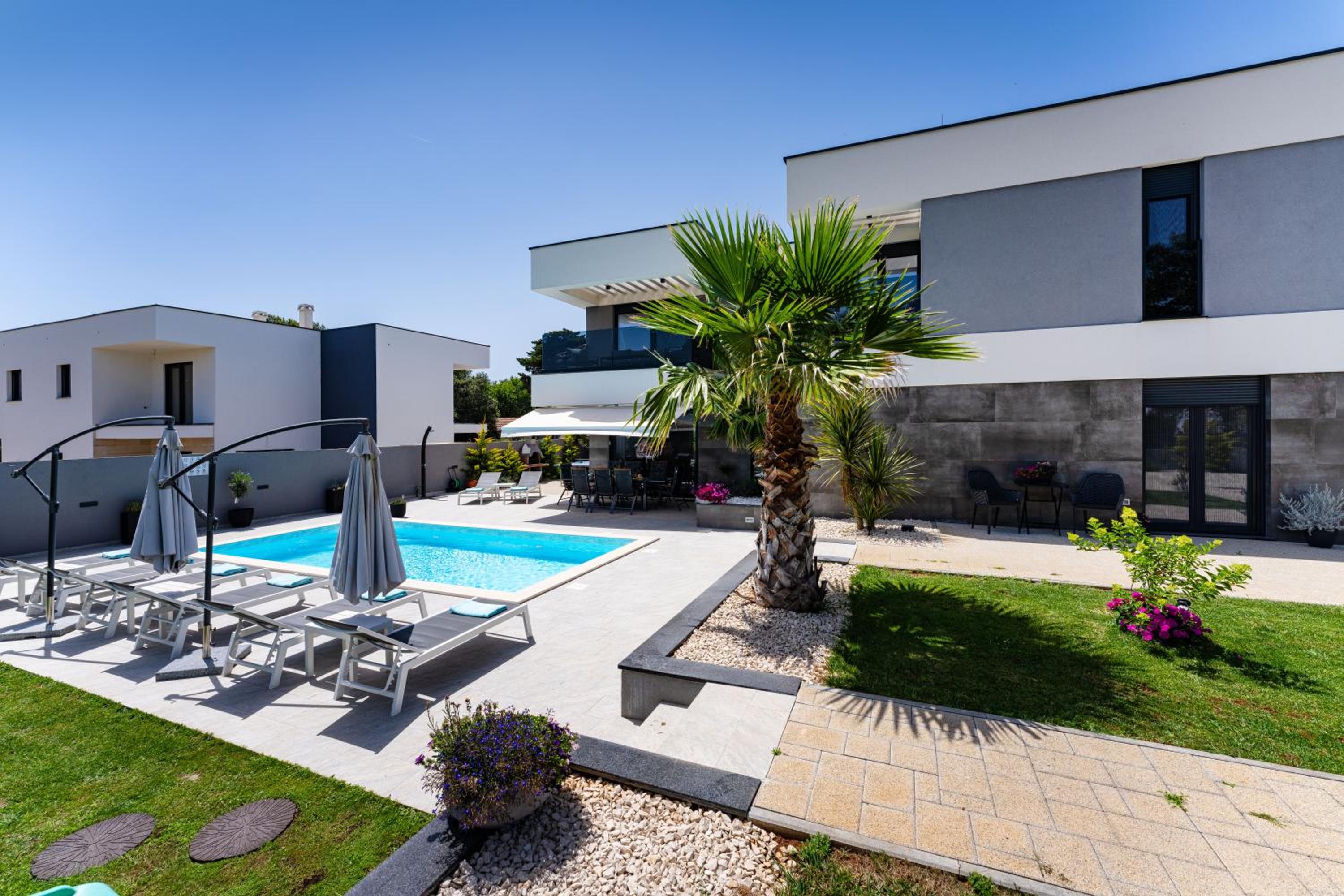 Villa N Drage