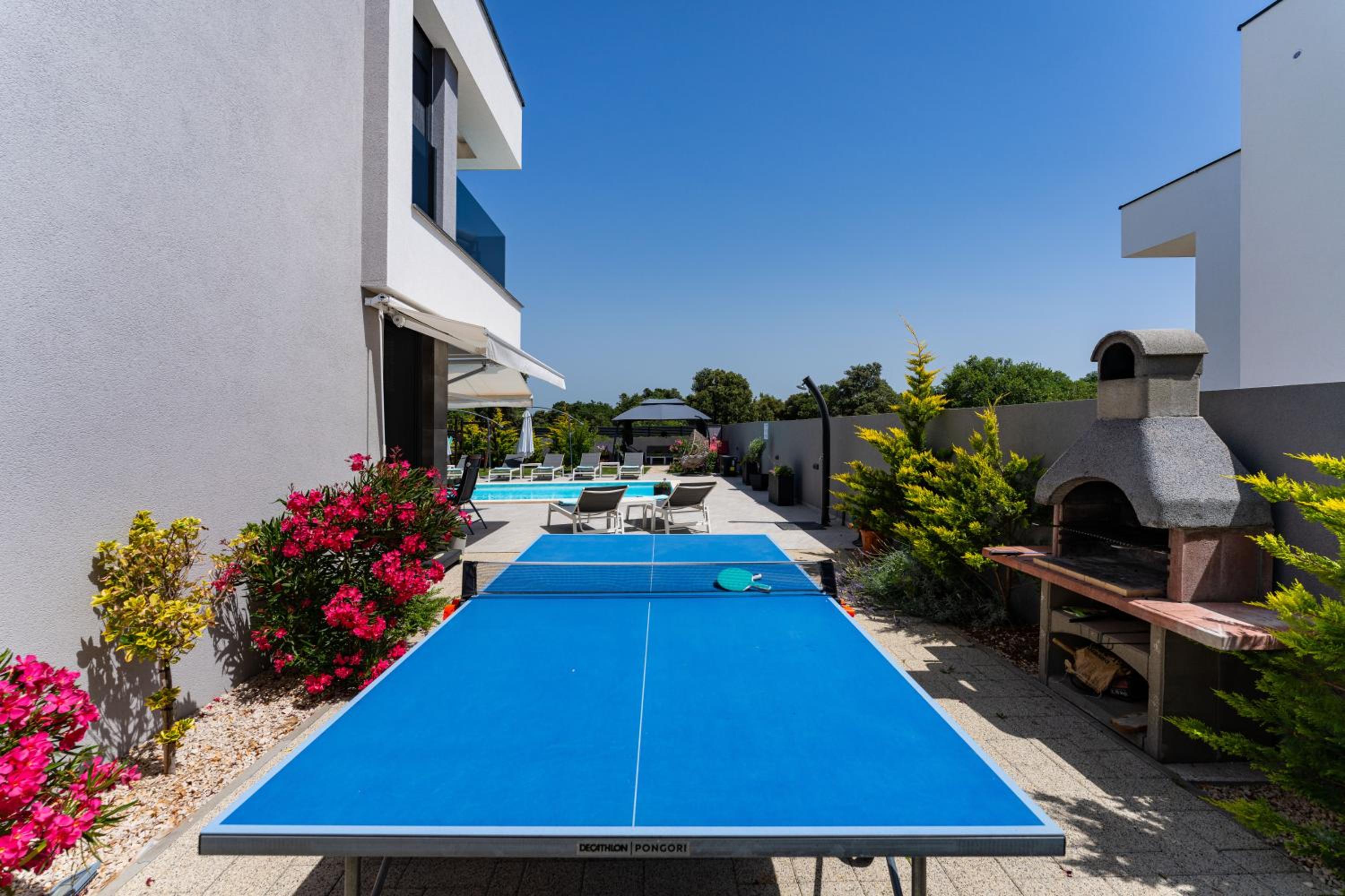 Villa N Drage
