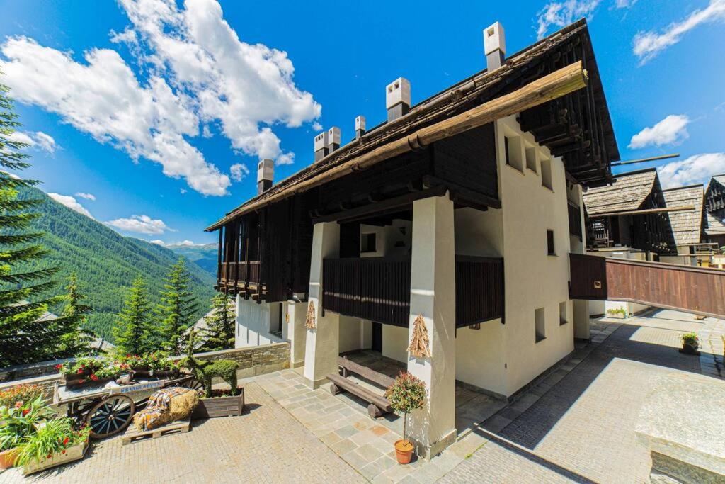 Ampia Terrazza 2Min da Sestriere
