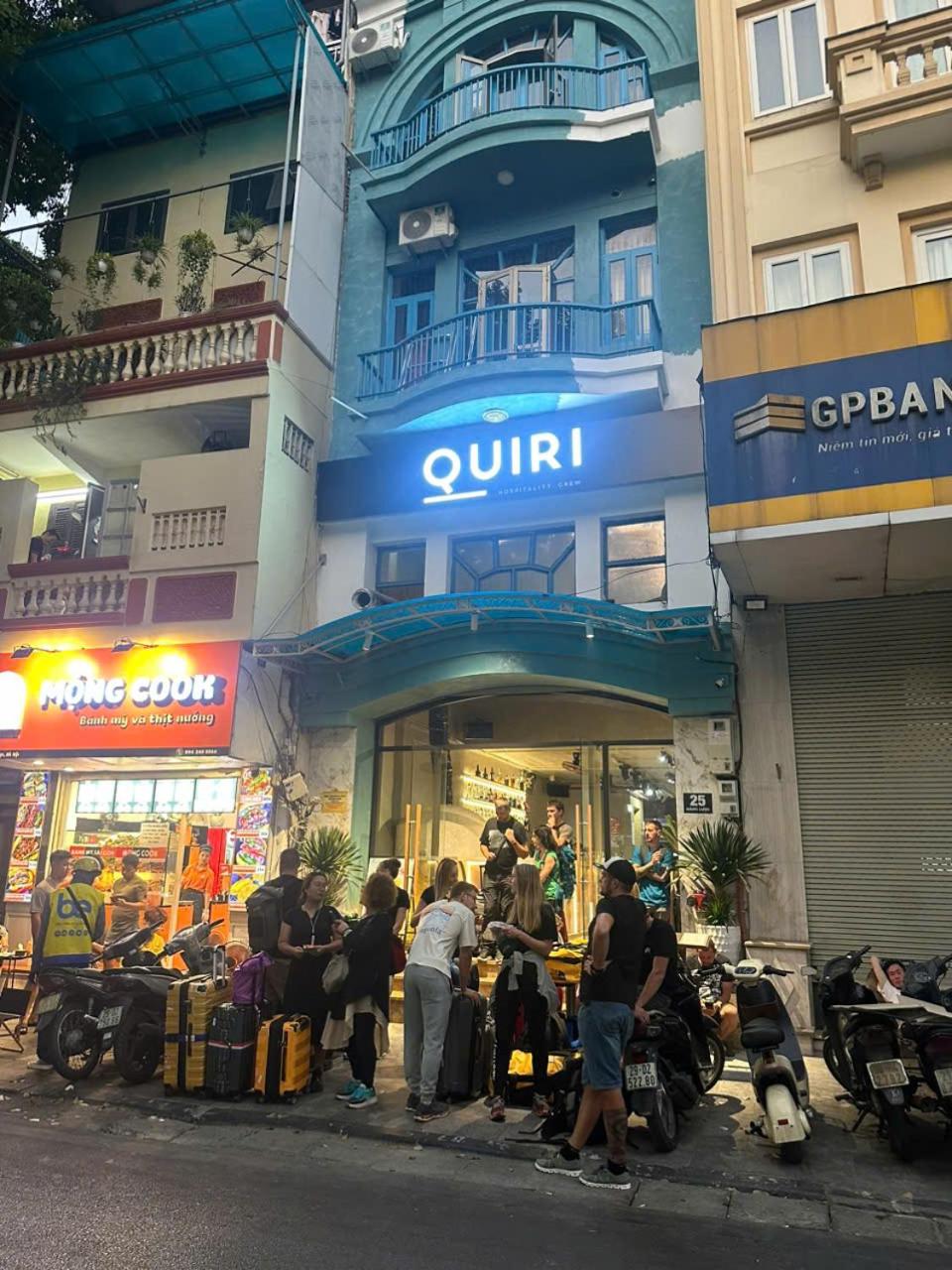 Quiri Hostel Hanoi