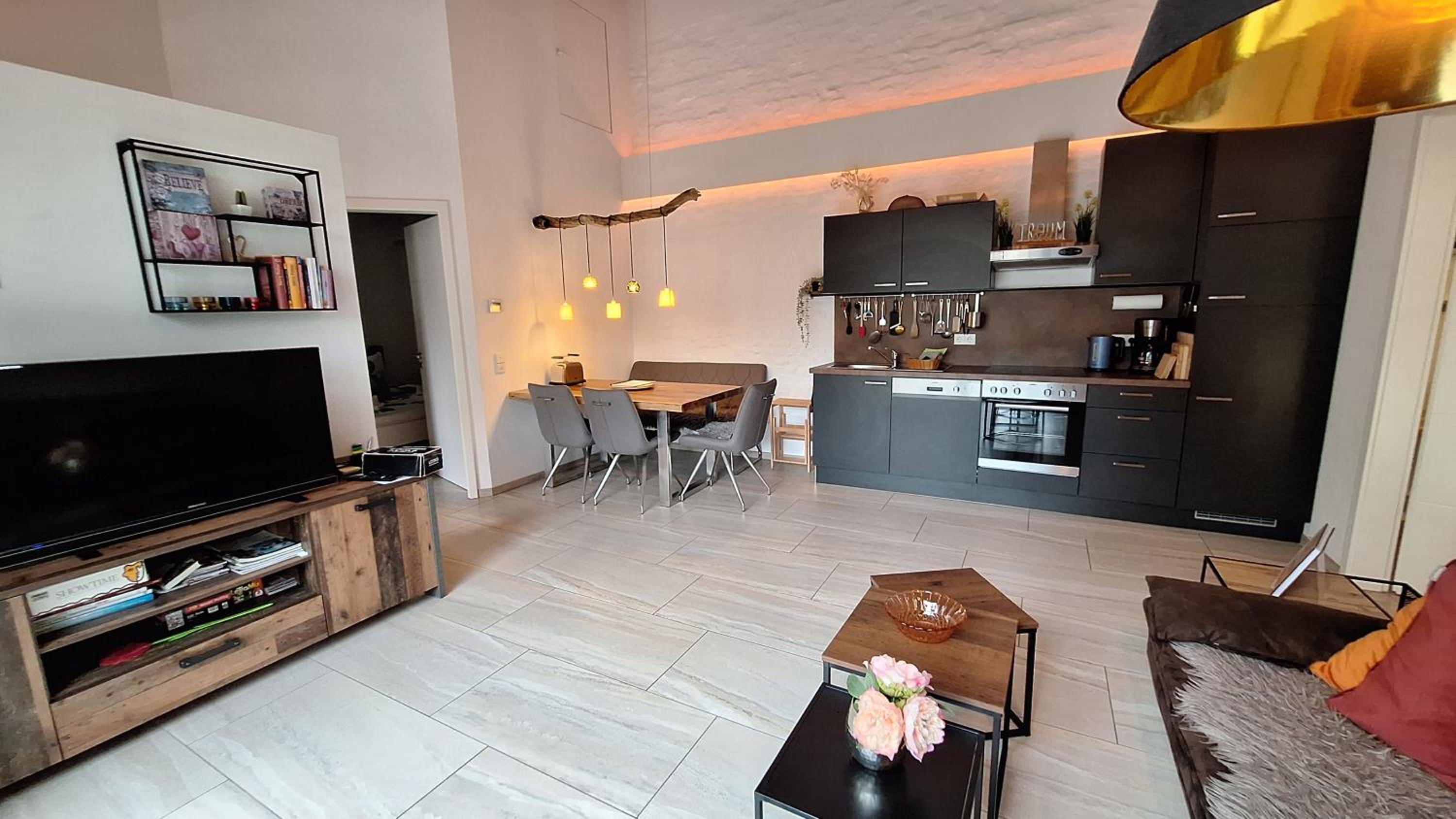 Auszeit Erfurt - stilvoller Bungalow mit Parkplatz - zentrumsnah
