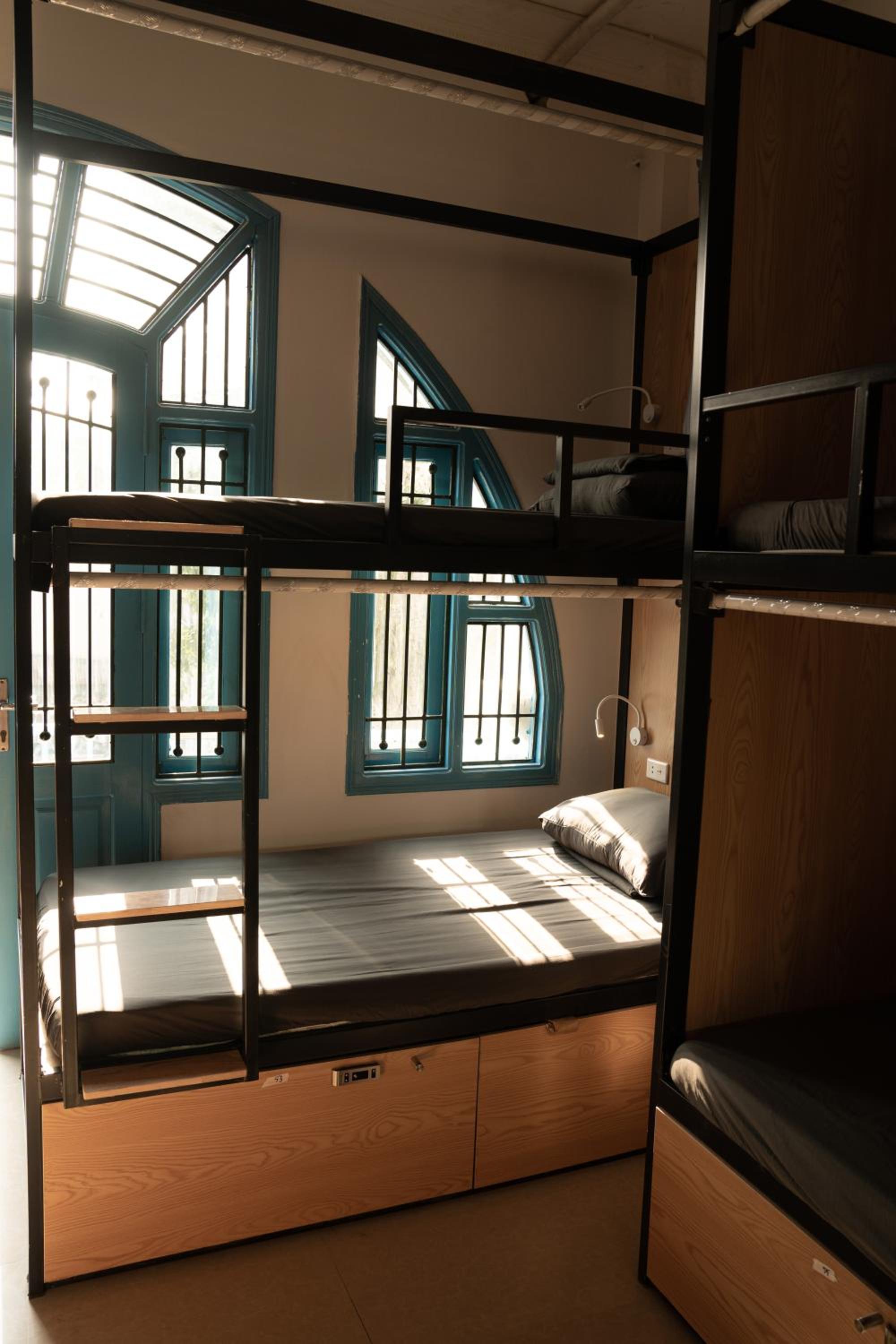 Quiri Hostel Hanoi
