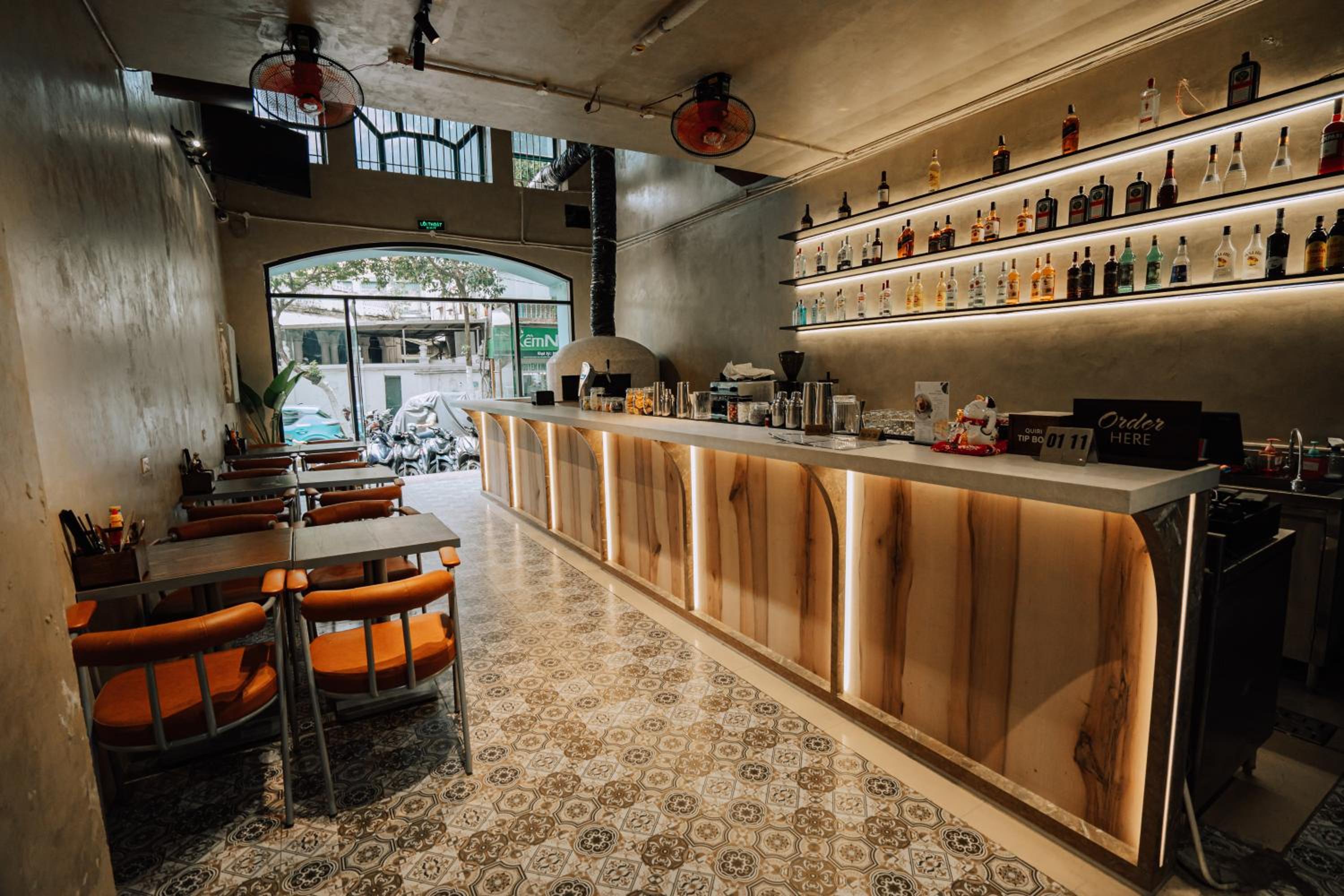 Quiri Hostel Hanoi