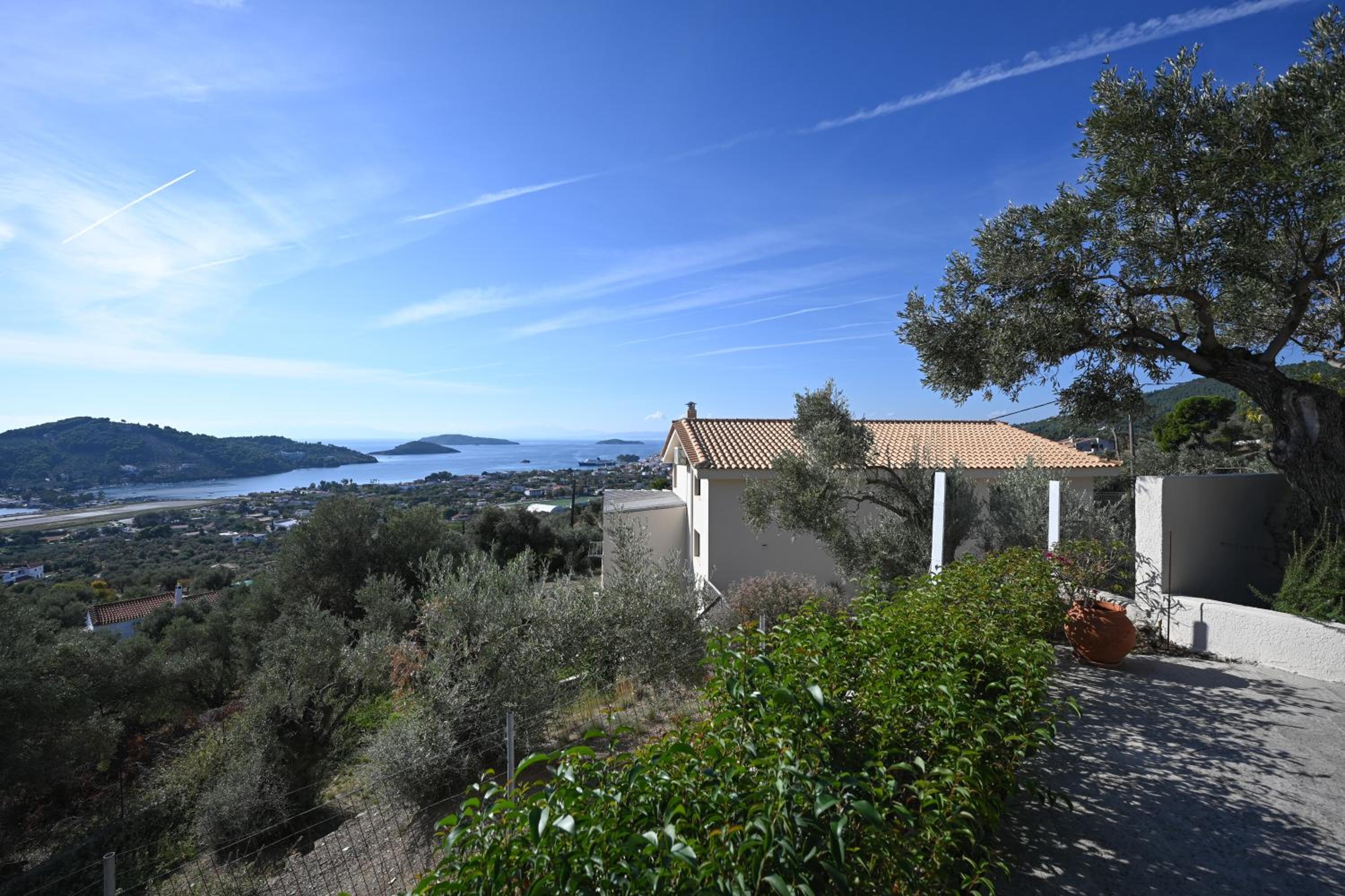 Villa Theadora