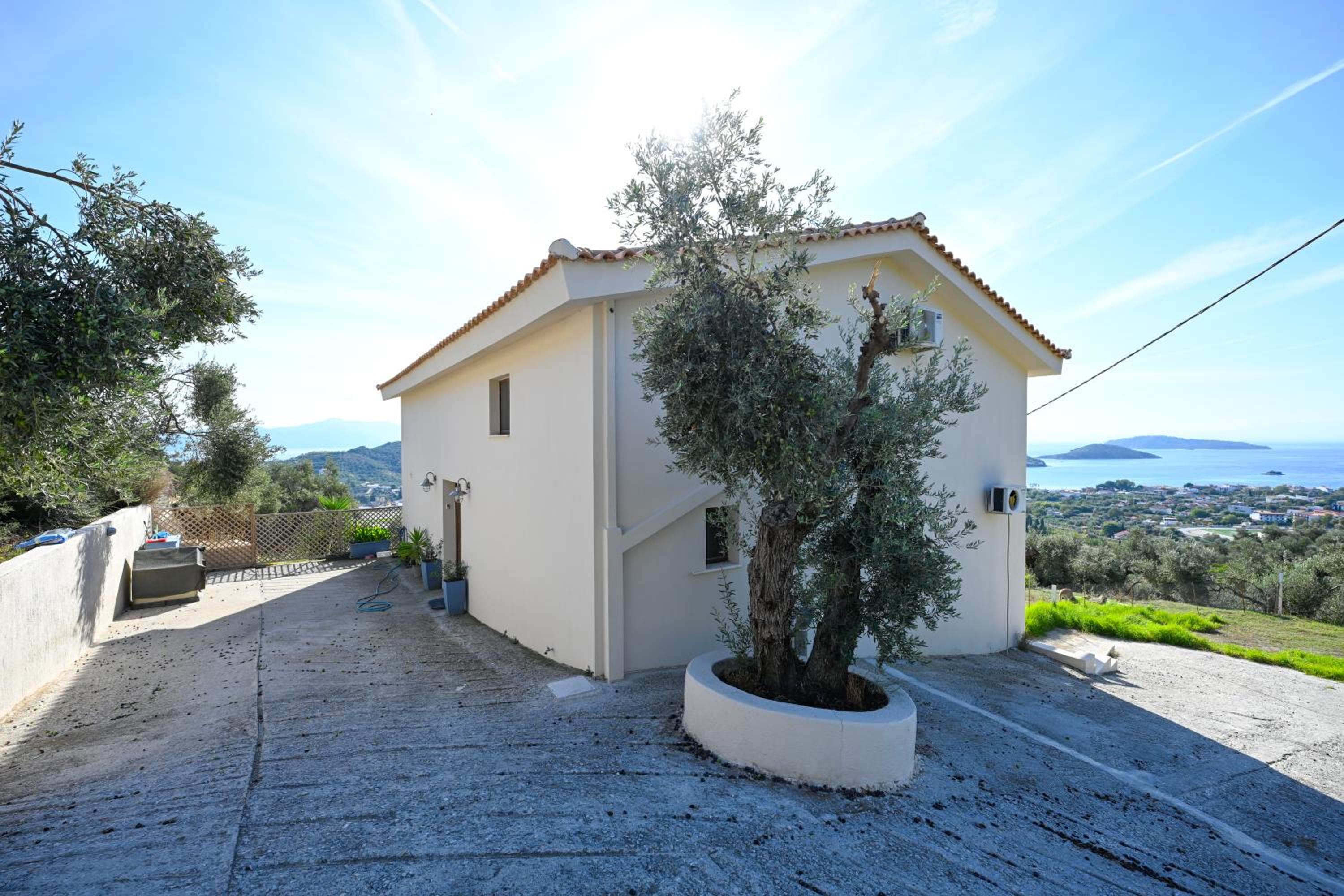 Villa Theadora