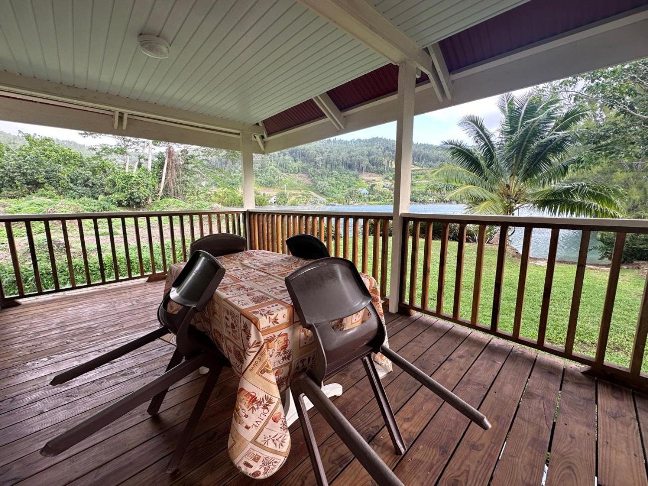 Maison tt confort, 2 chambres, bord de mer privé, Raiatea view 5