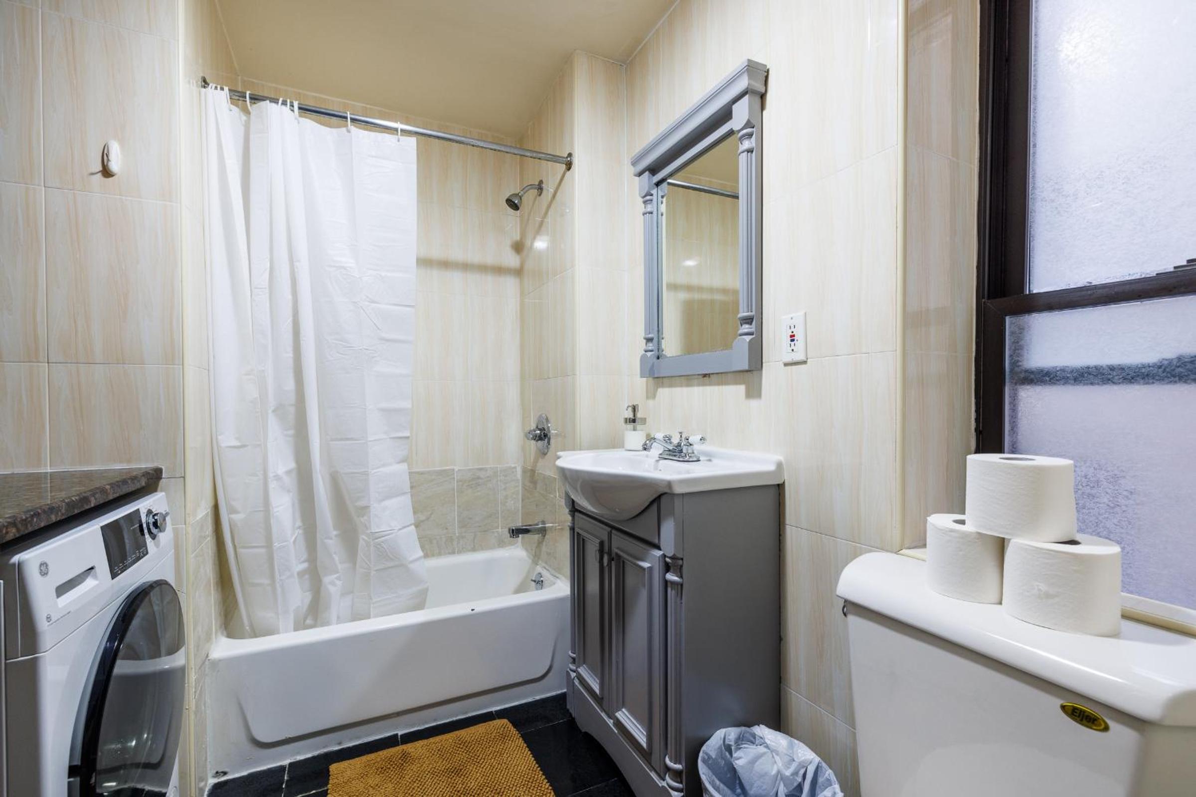 Discover the Comfort of Columbia University properties-2
