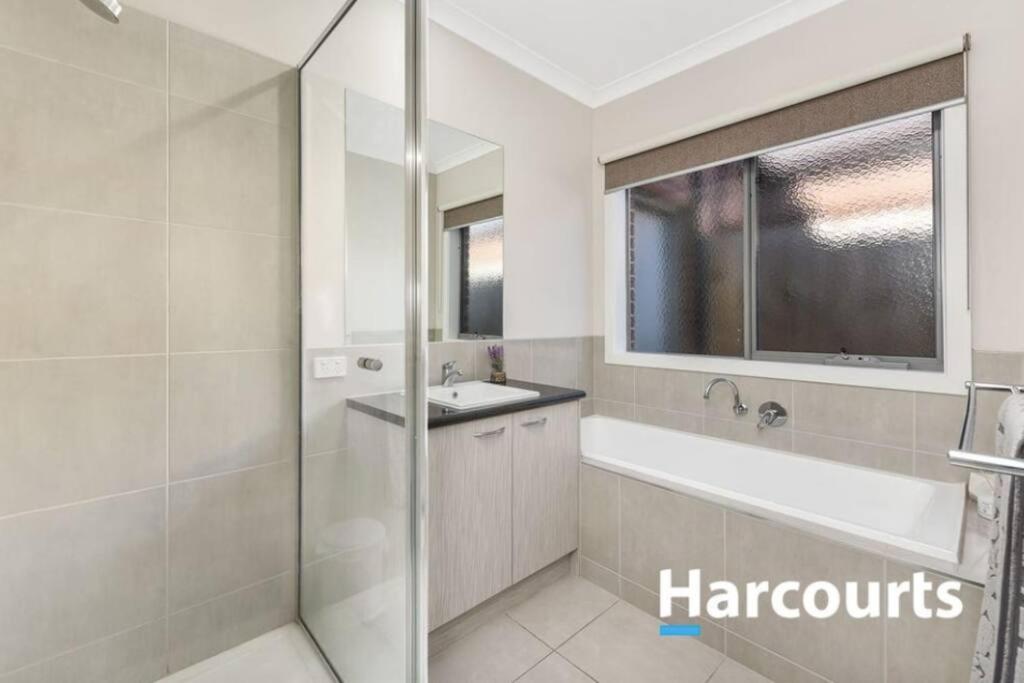 Close to Dandenong Ranges and Mornington peninsula