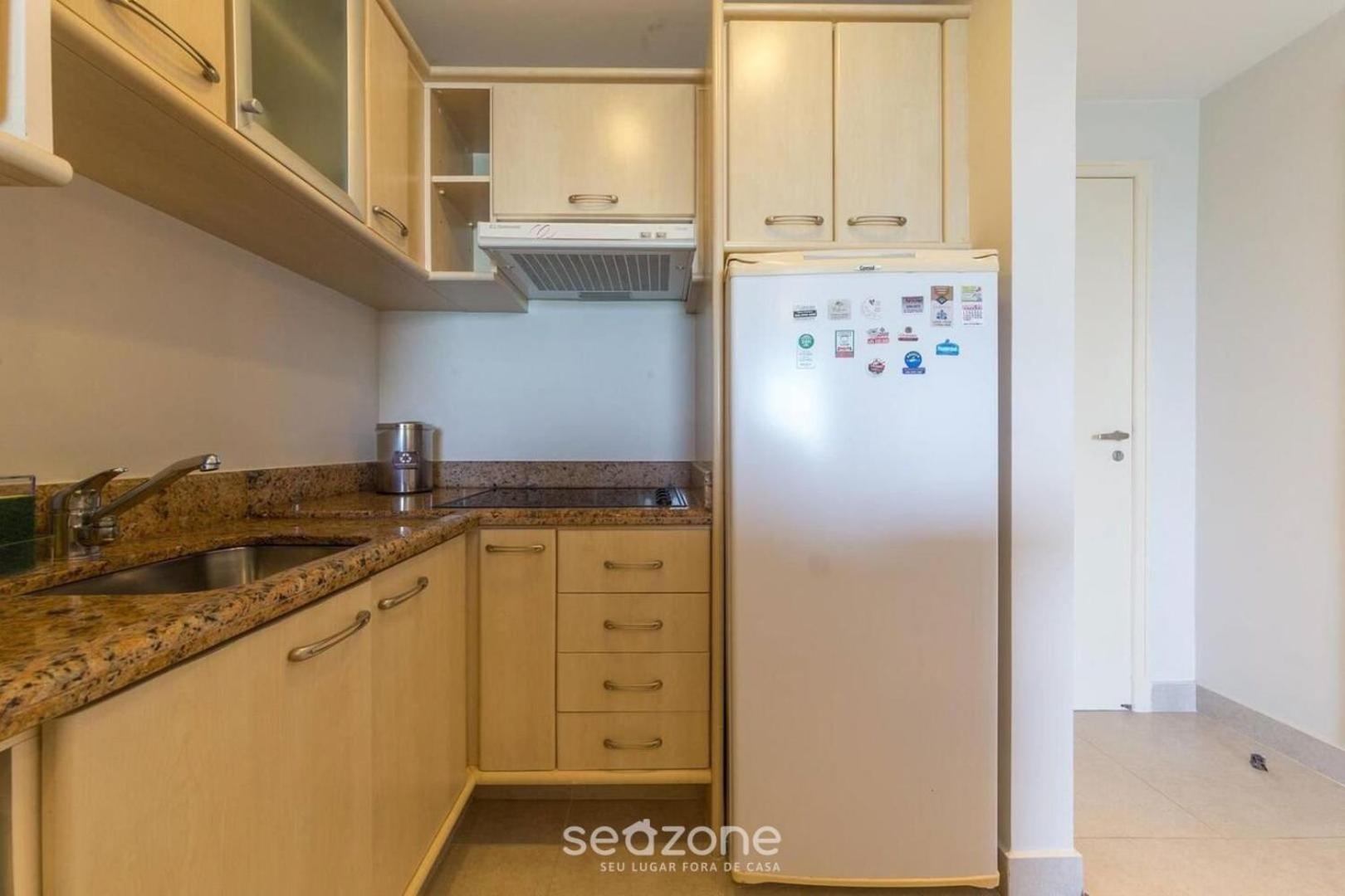 Modern Studios by the Sea - Jurerê Beach Village JBVTOP