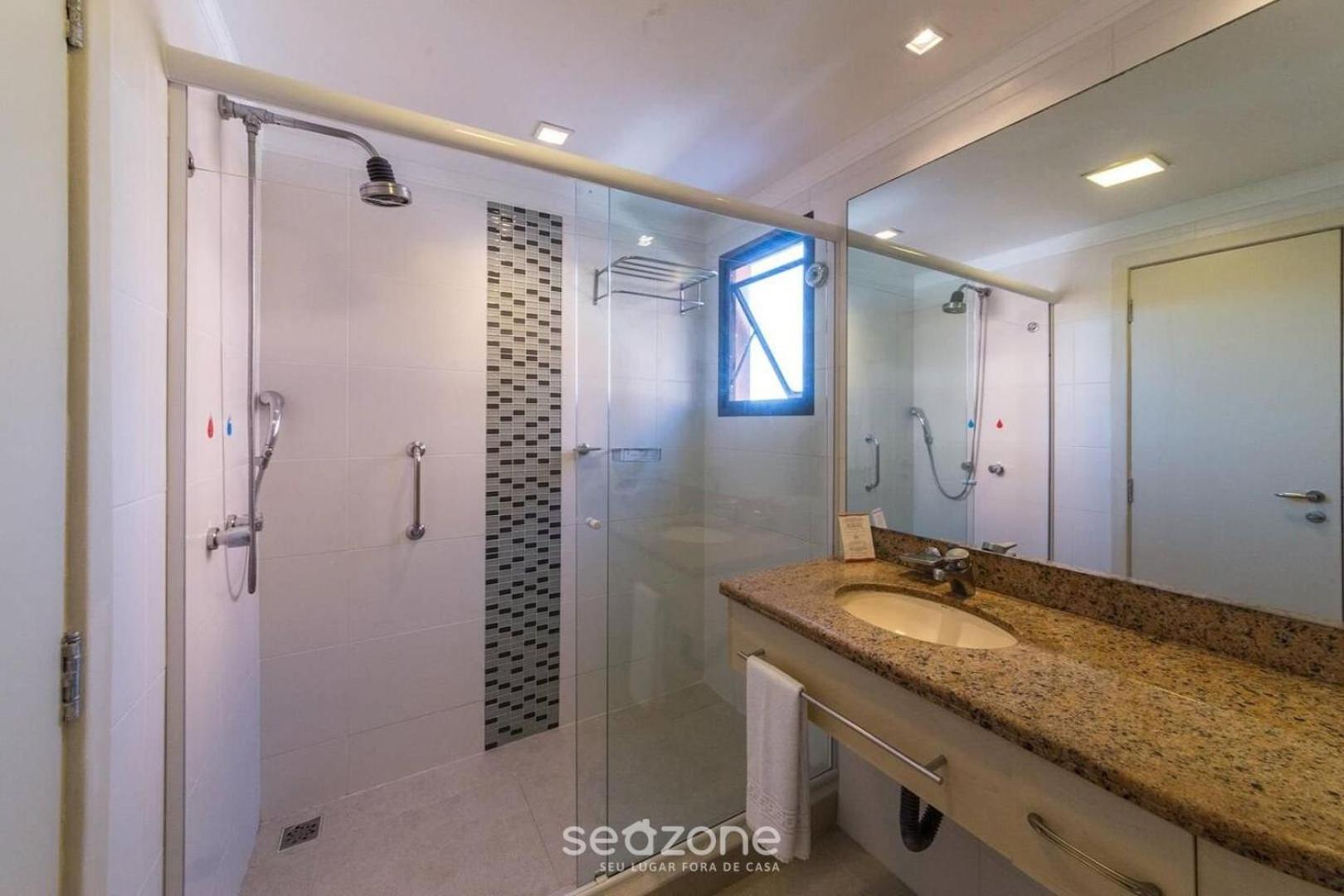 Modern Studios by the Sea - Jurerê Beach Village JBVTOP
