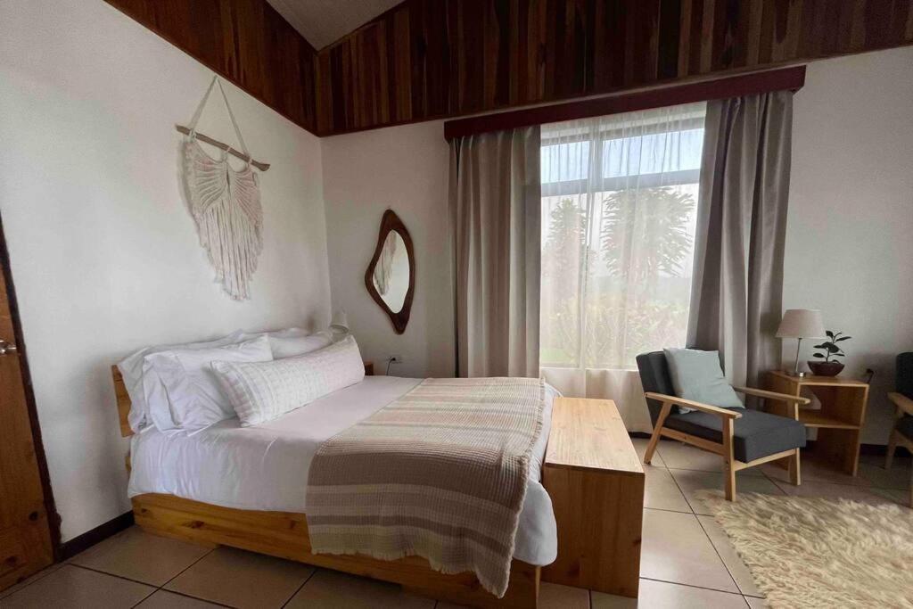 Alas House, Monteverde with amazing sunset view!