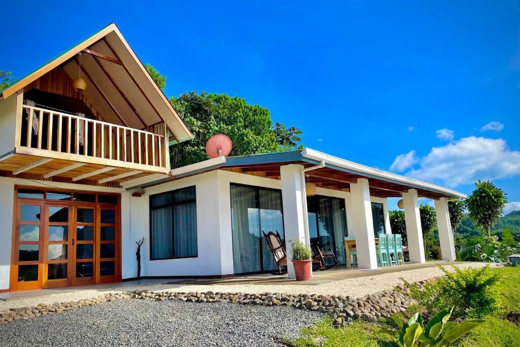 Alas House, Monteverde with amazing sunset view!