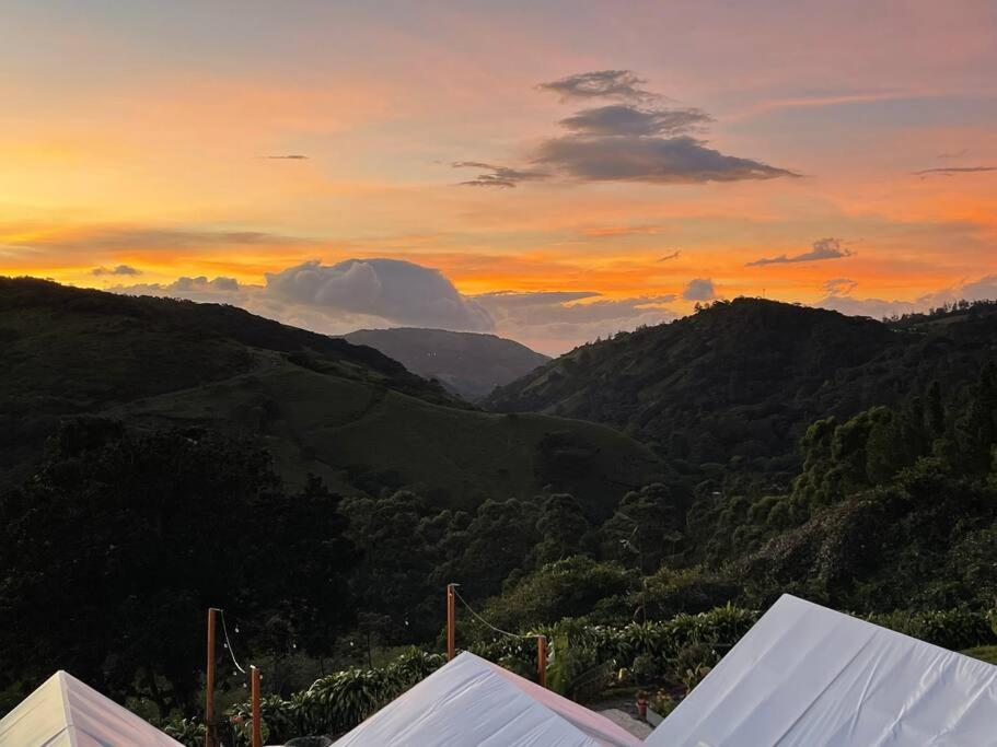 Alas House, Monteverde with amazing sunset view!
