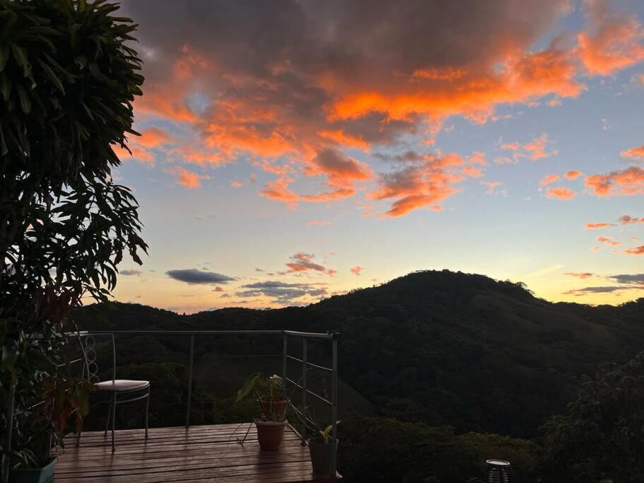 Alas House, Monteverde with amazing sunset view!