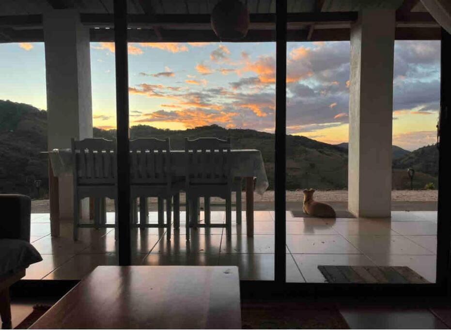 Alas House, Monteverde with amazing sunset view!