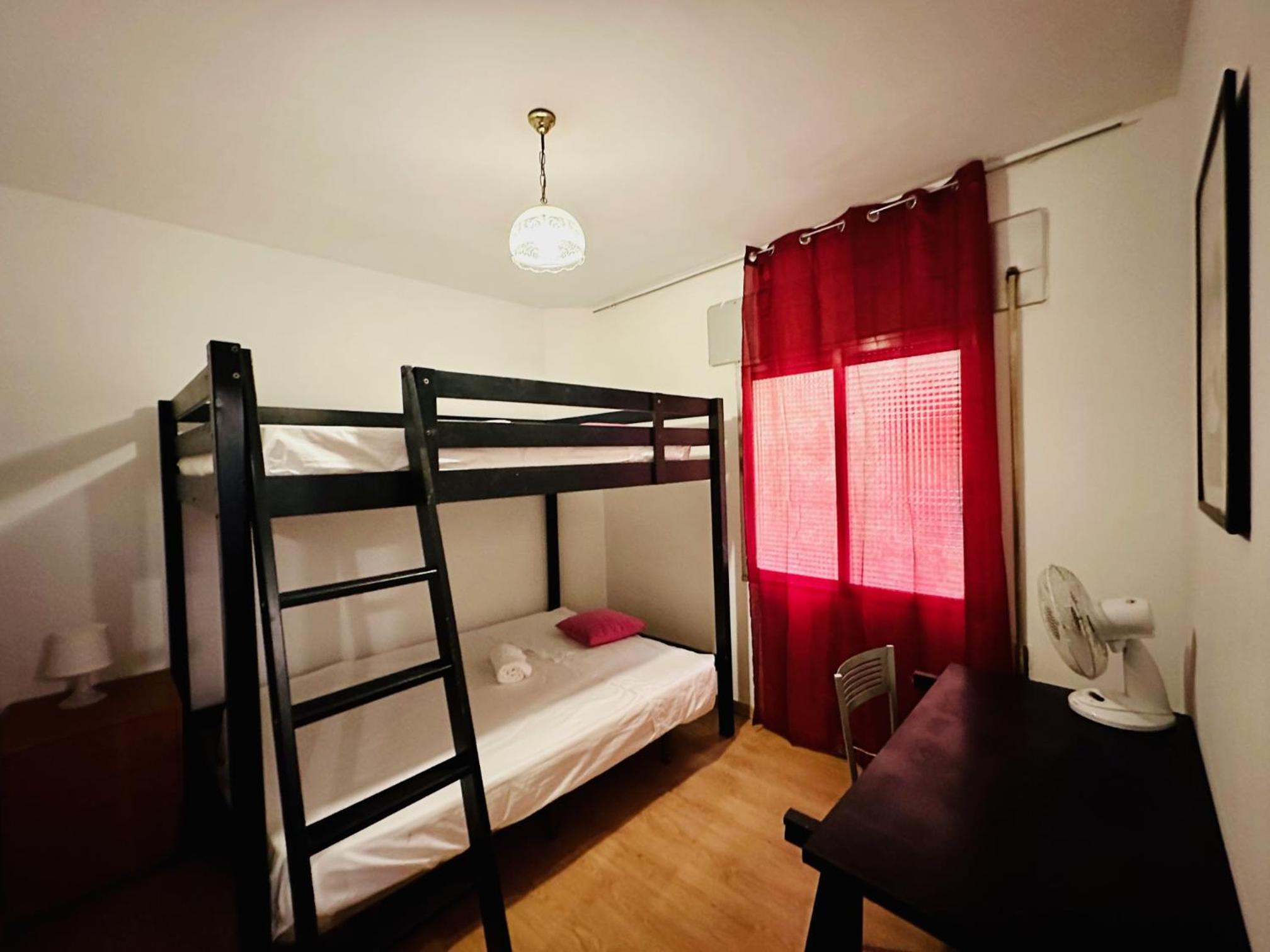Punta me Rooms in Madrid Downtown