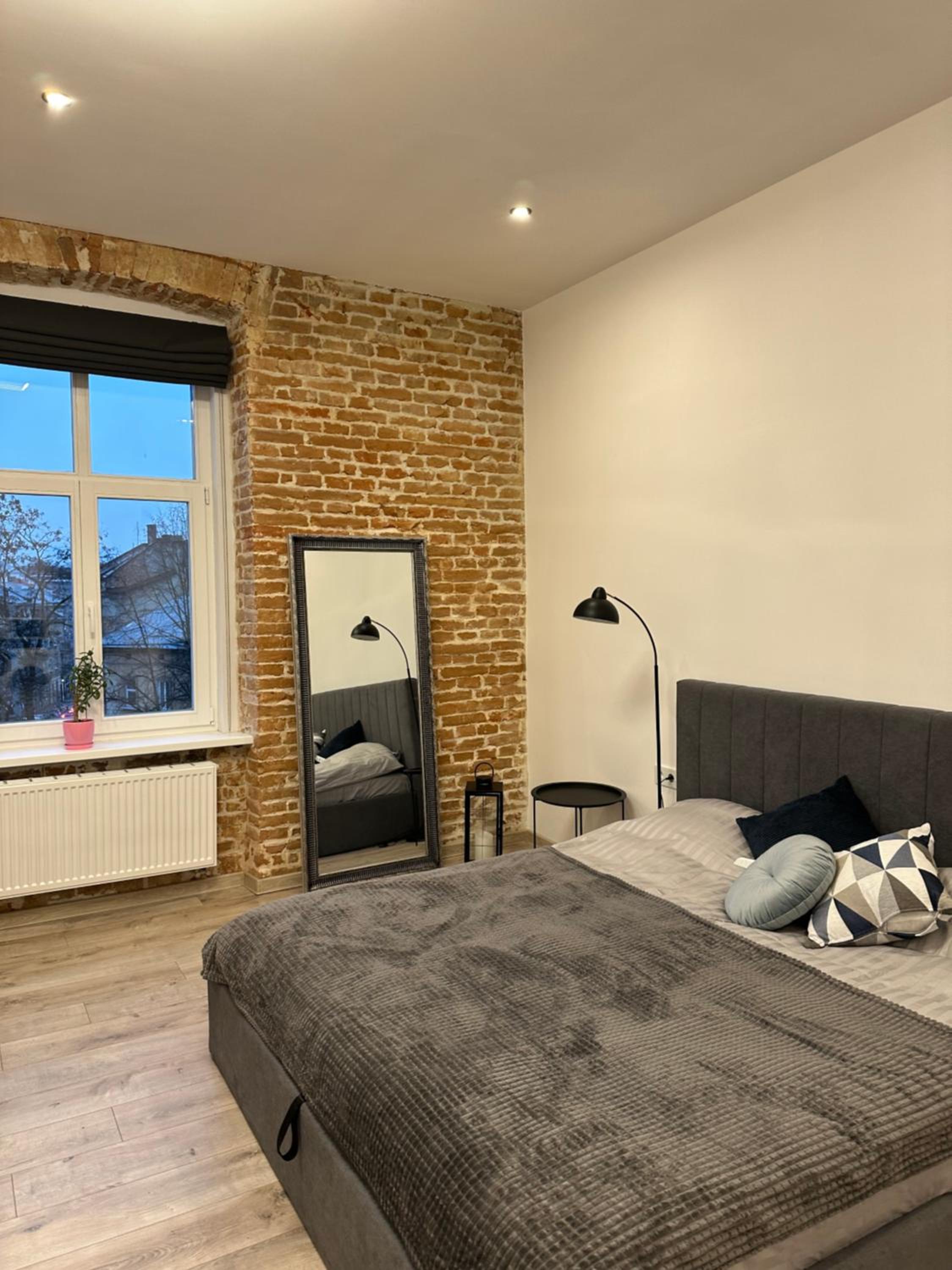 Apartment VIP Virmenska Street