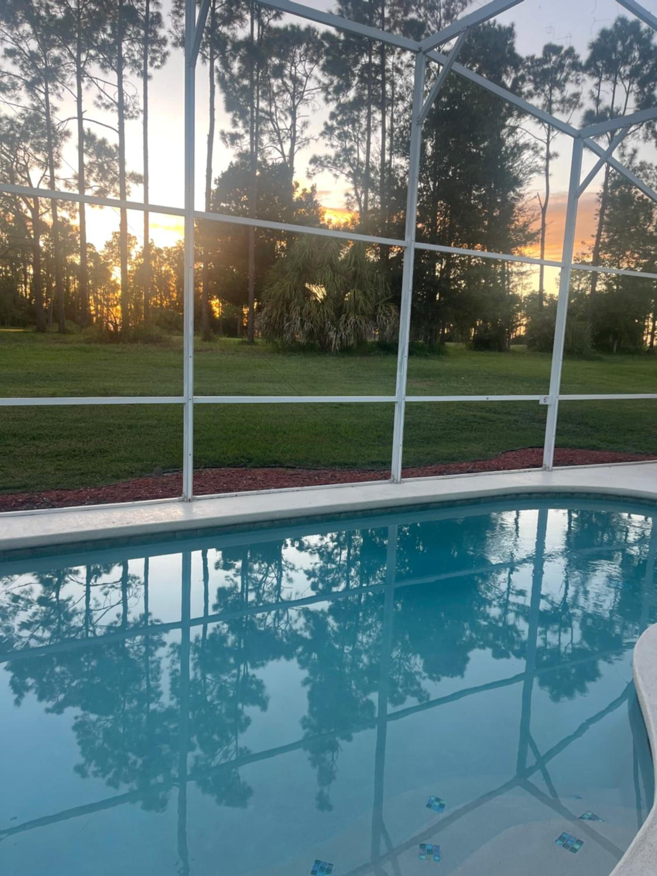House W Heated Pool Golf Community Near to Theme Parks