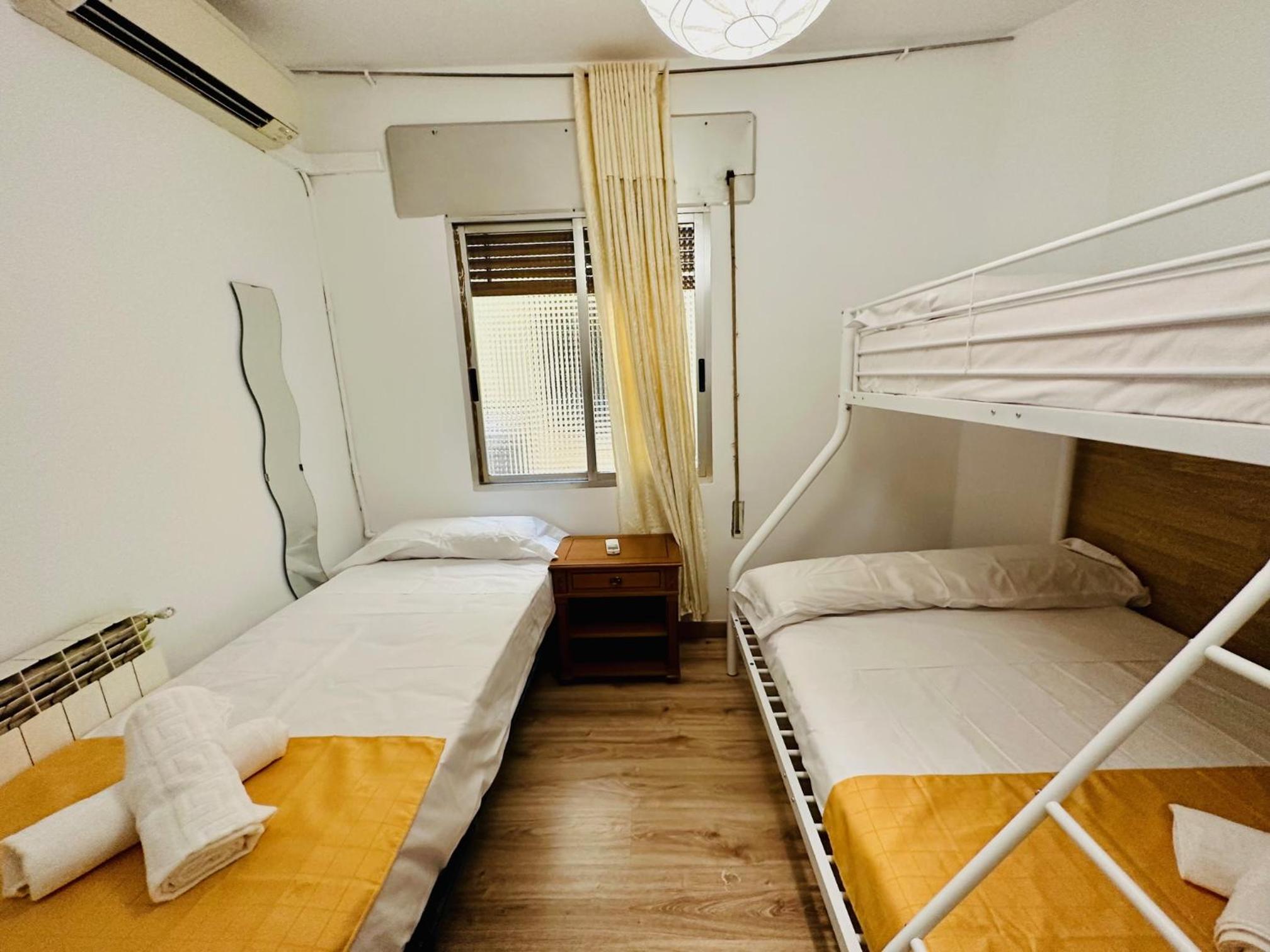 Punta me Rooms in Madrid Downtown
