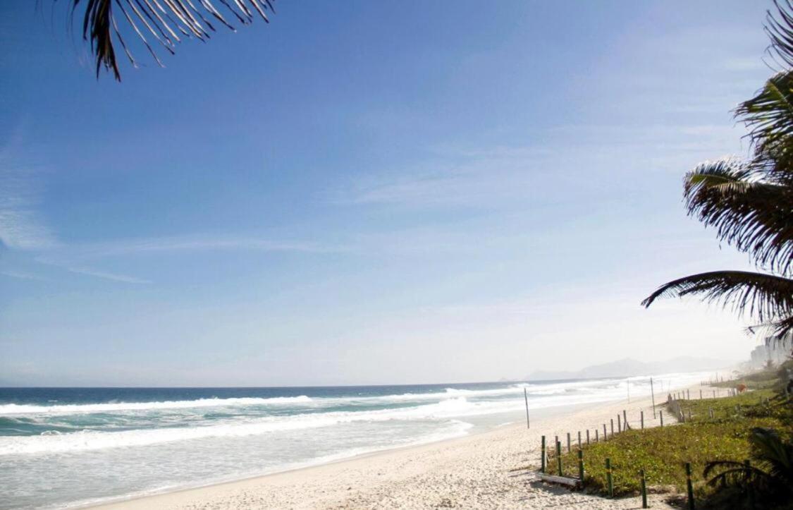 Apartamento Pé na Areia - Barra Bella Posto 6 Barra da Tijuca