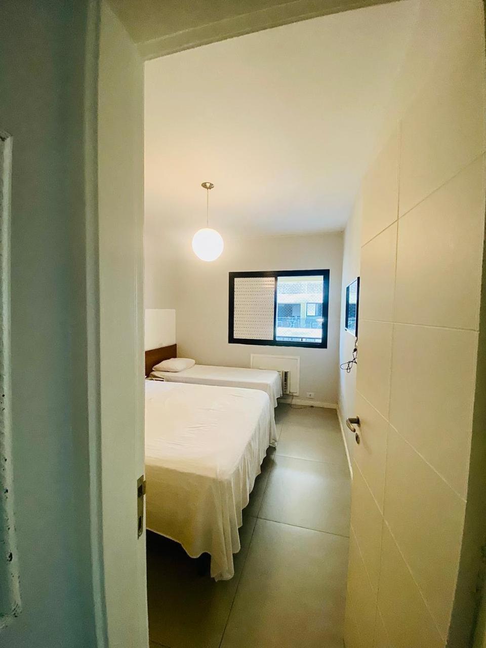 Apartamento Pé na Areia - Barra Bella Posto 6 Barra da Tijuca
